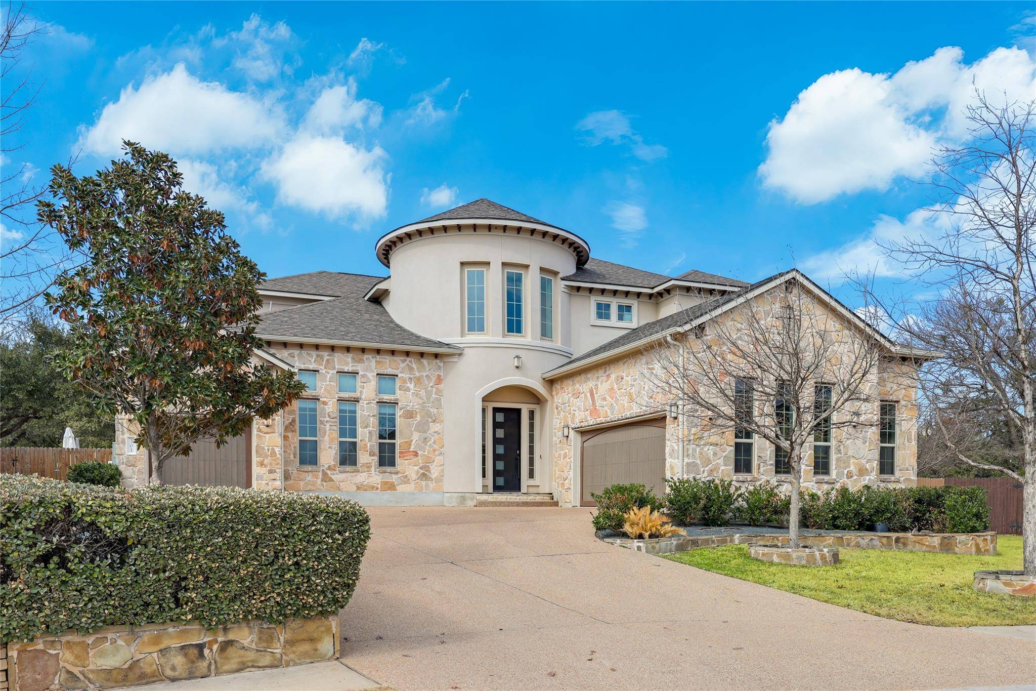301 Raging River RD, Cedar Park, TX 78613