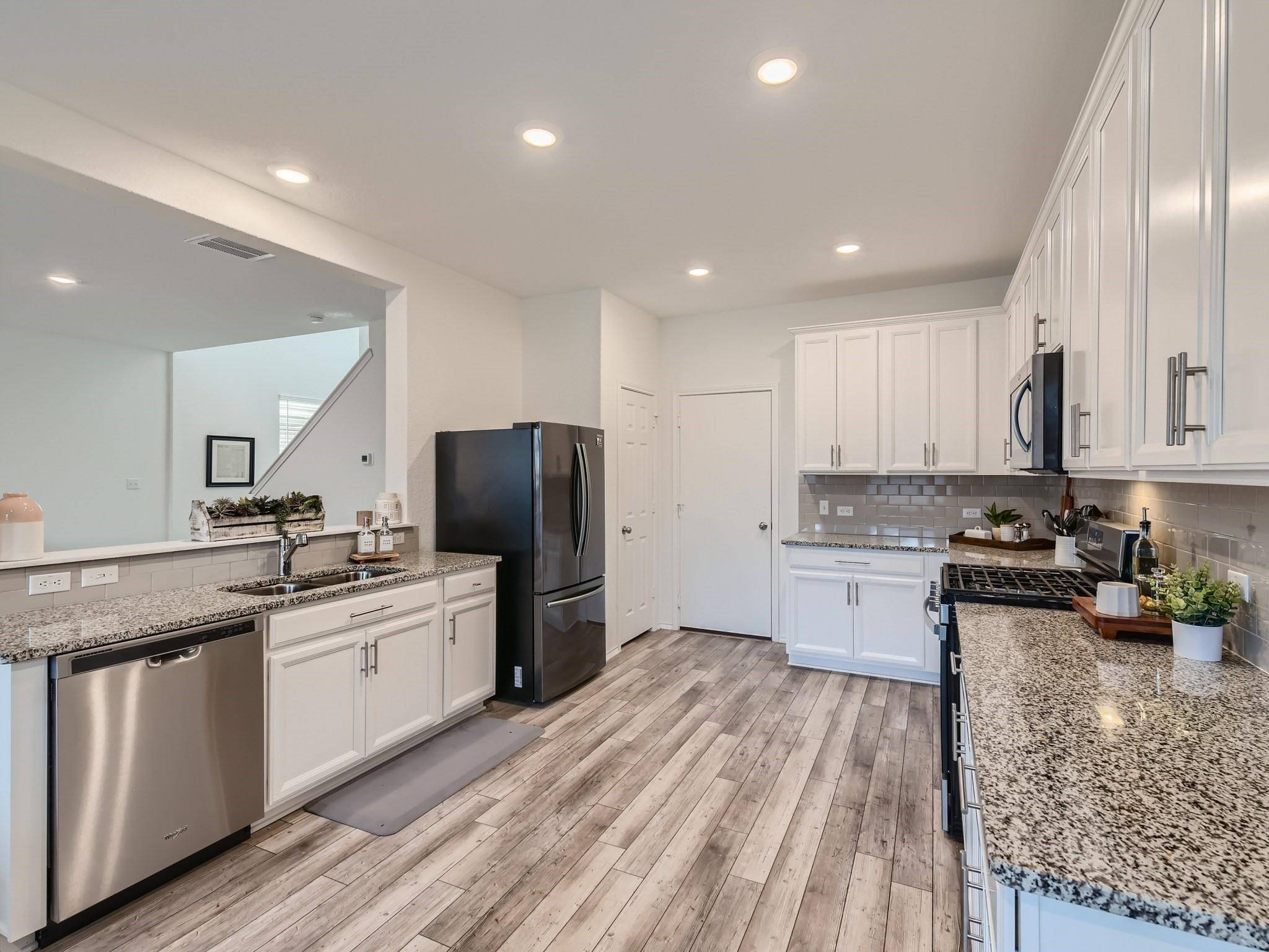 112 Bracken Fern LN, Georgetown, TX 78626