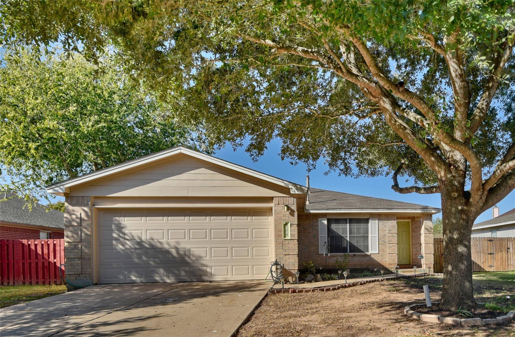 304 Nicole WAY, Bastrop, TX 78602