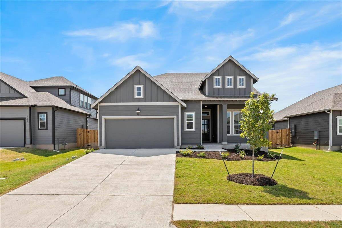 151 Acadia DR, Kyle, TX 78640