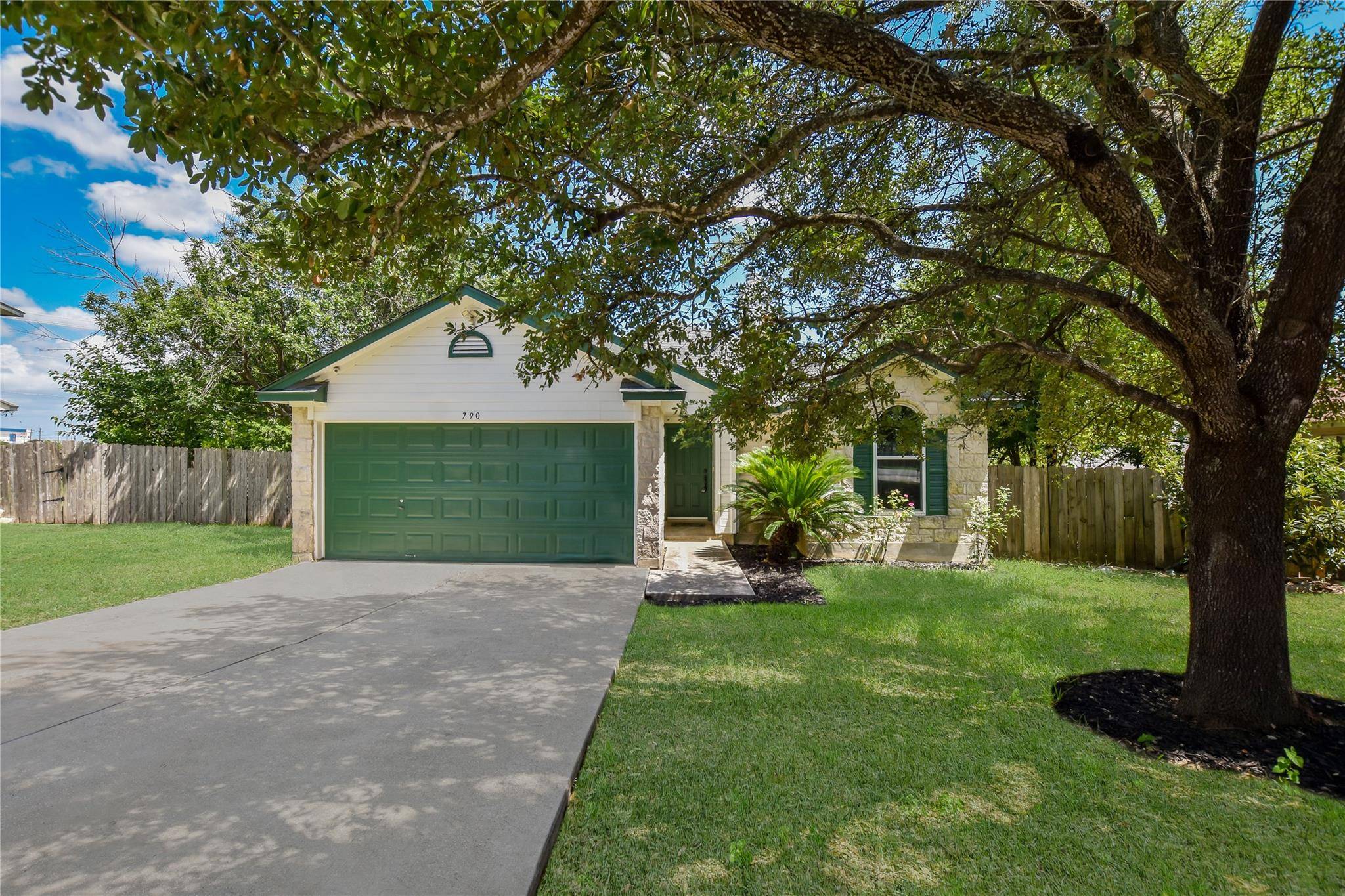 790 Winborne WAY, Buda, TX 78610