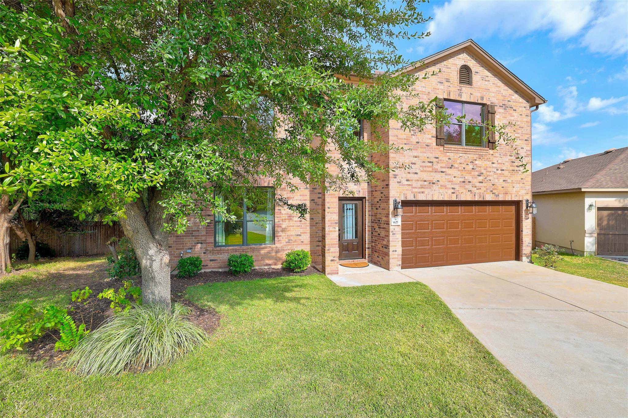 621 Clover Flat RD, Cedar Park, TX 78613