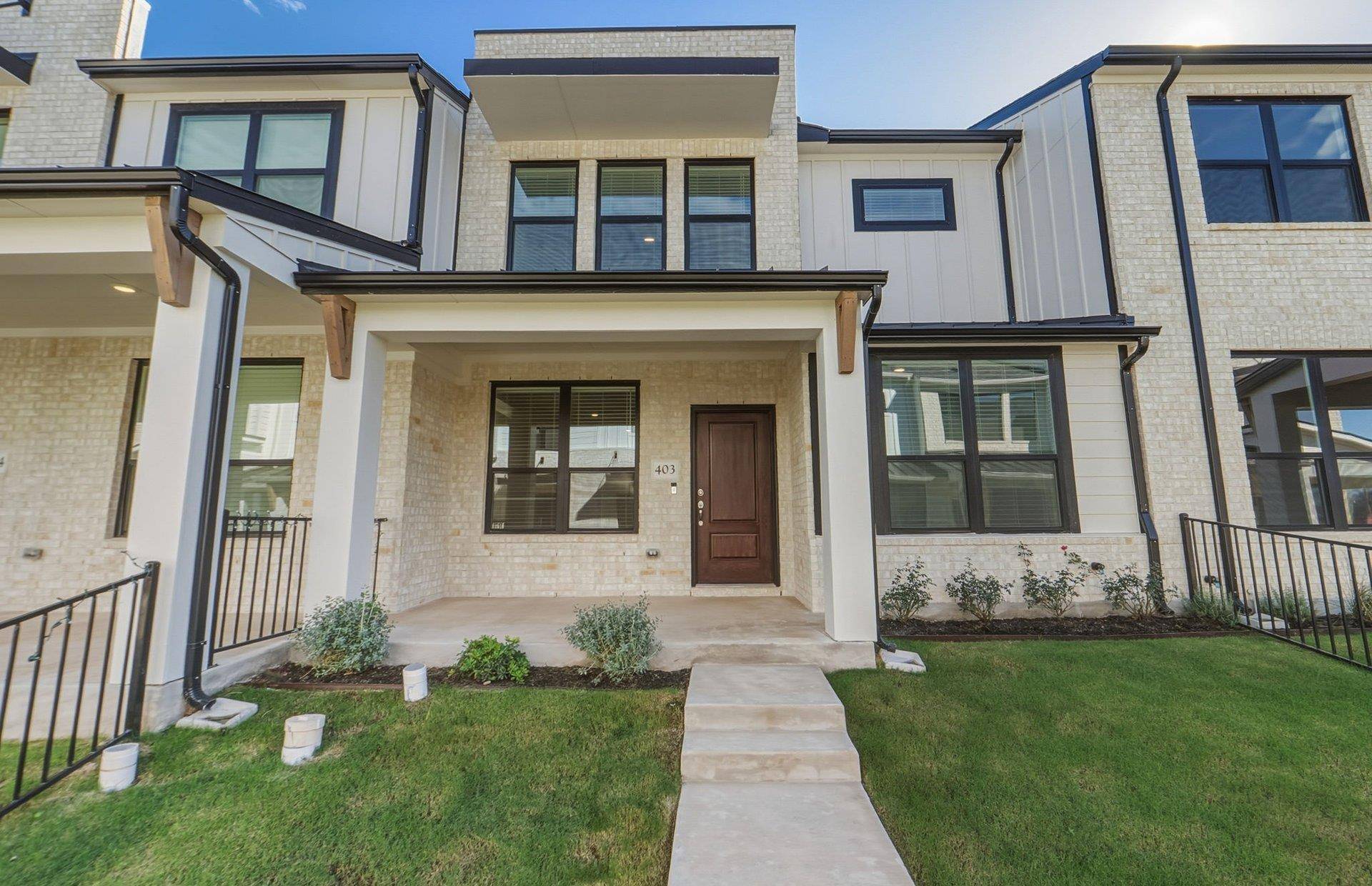 1280 E Main ST #403, Round Rock, TX 78664