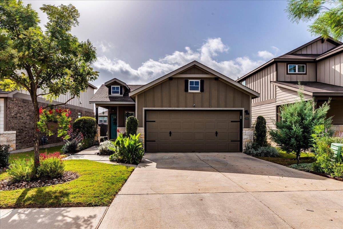 157 Buttonwood DR, Buda, TX 78610