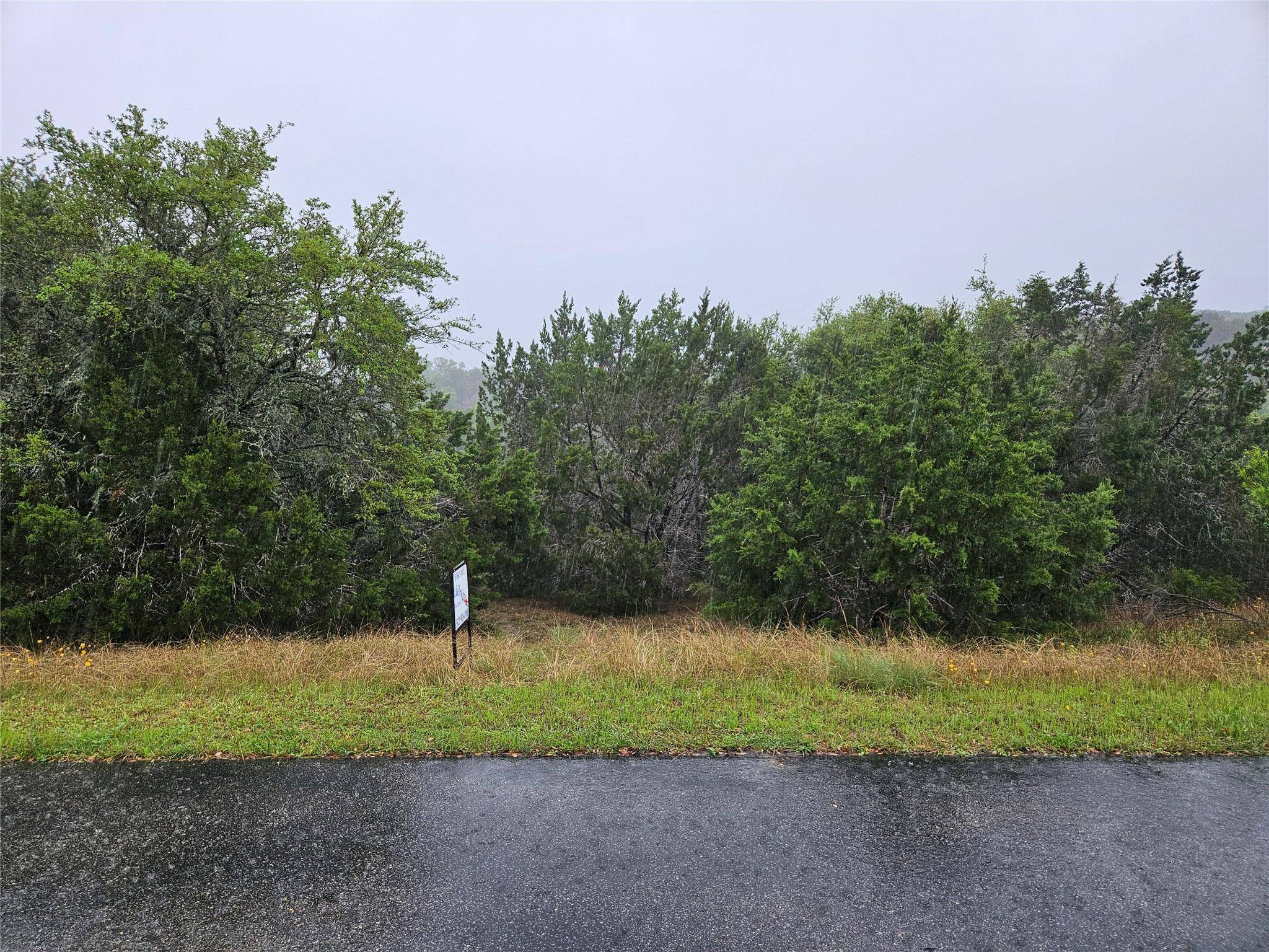76 Montana Springs DR, Marble Falls, TX 78654