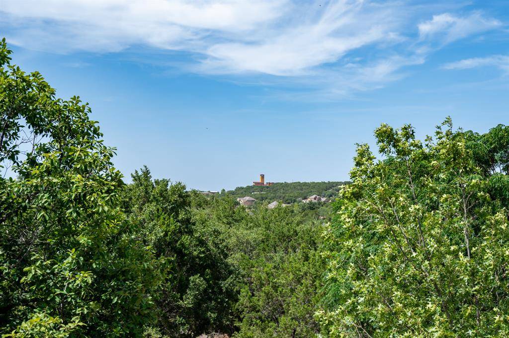 21924 Agarito LN, Spicewood, TX 78669