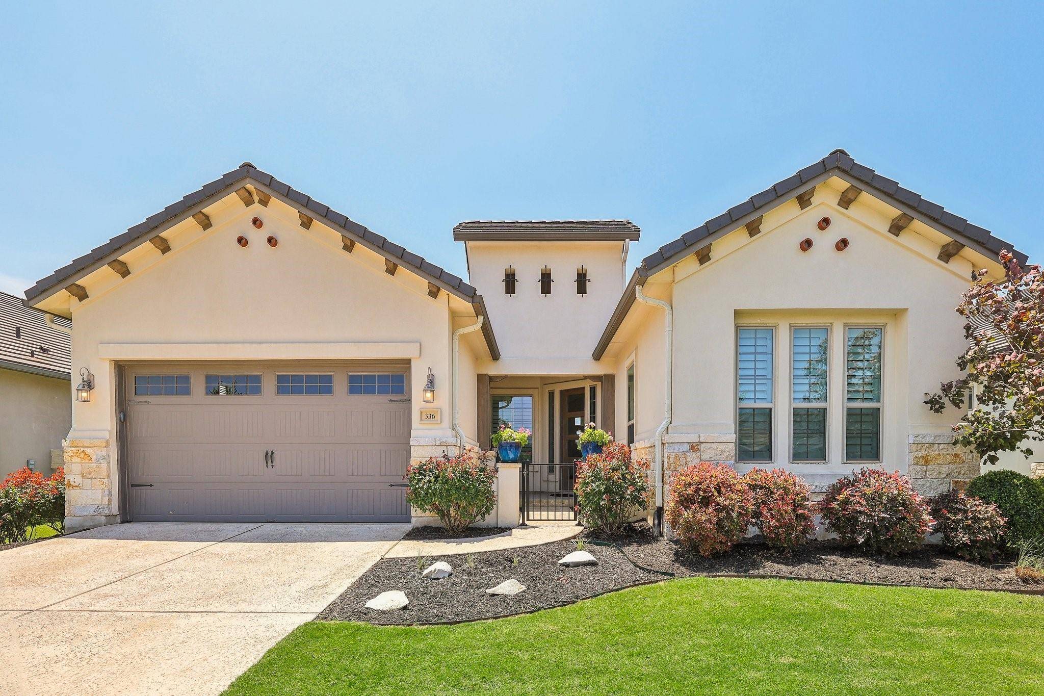 336 Cimarron Hills TRL E, Georgetown, TX 78628