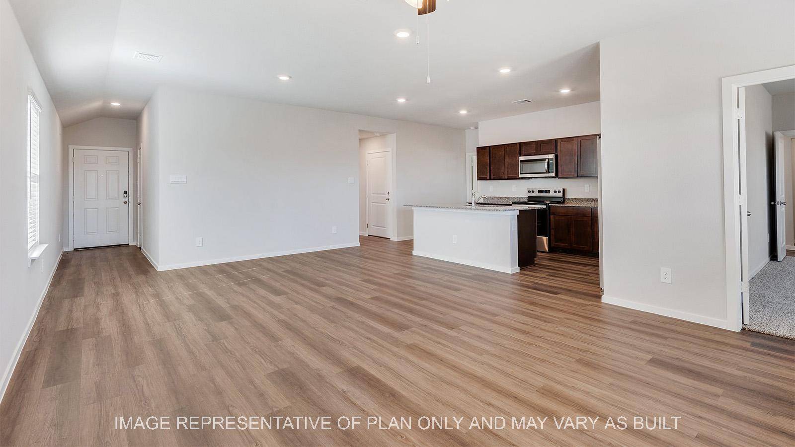 325 Doss DR, Rockdale, TX 76567