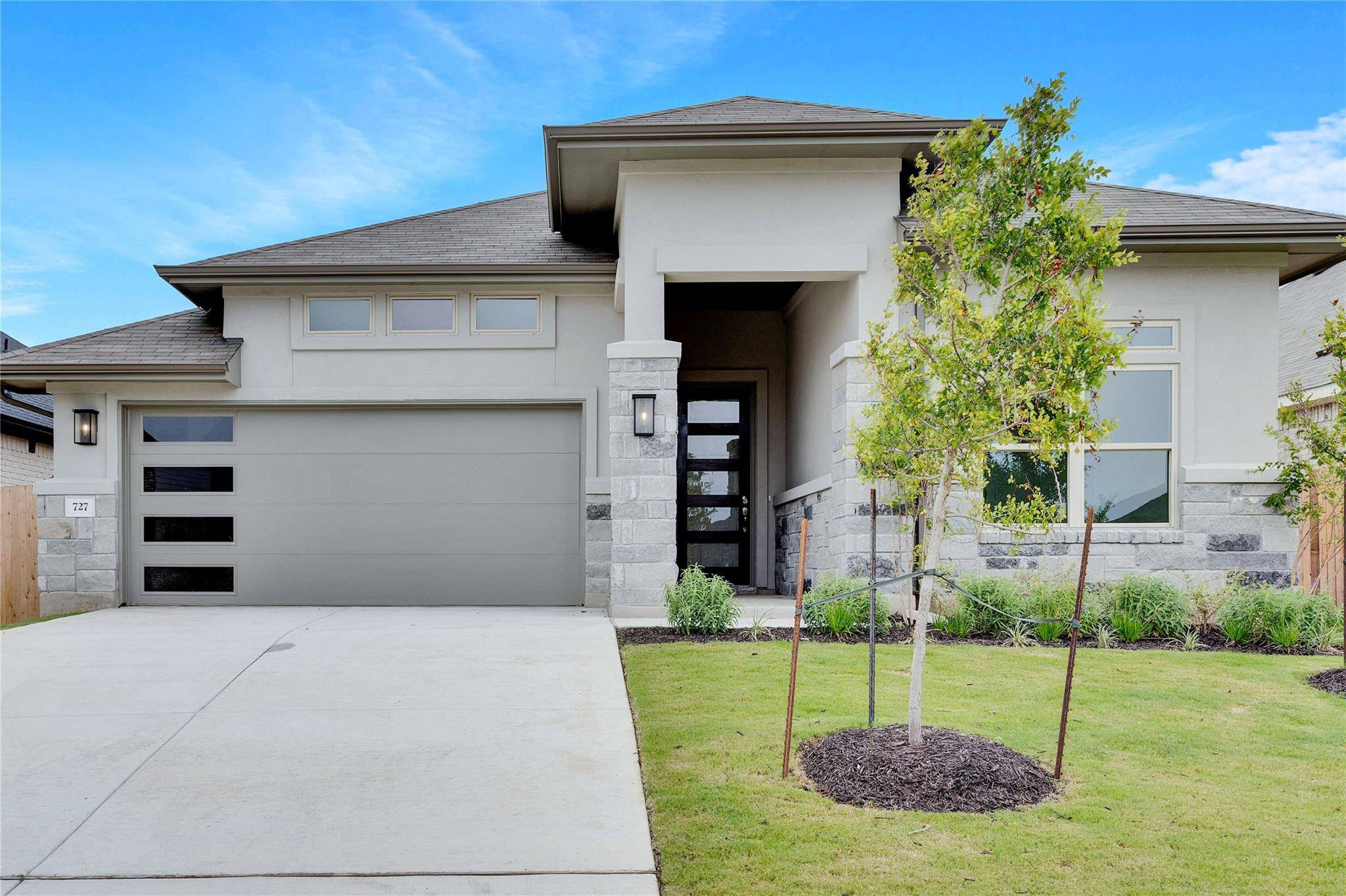 727 Sugar Cane RD, Buda, TX 78610