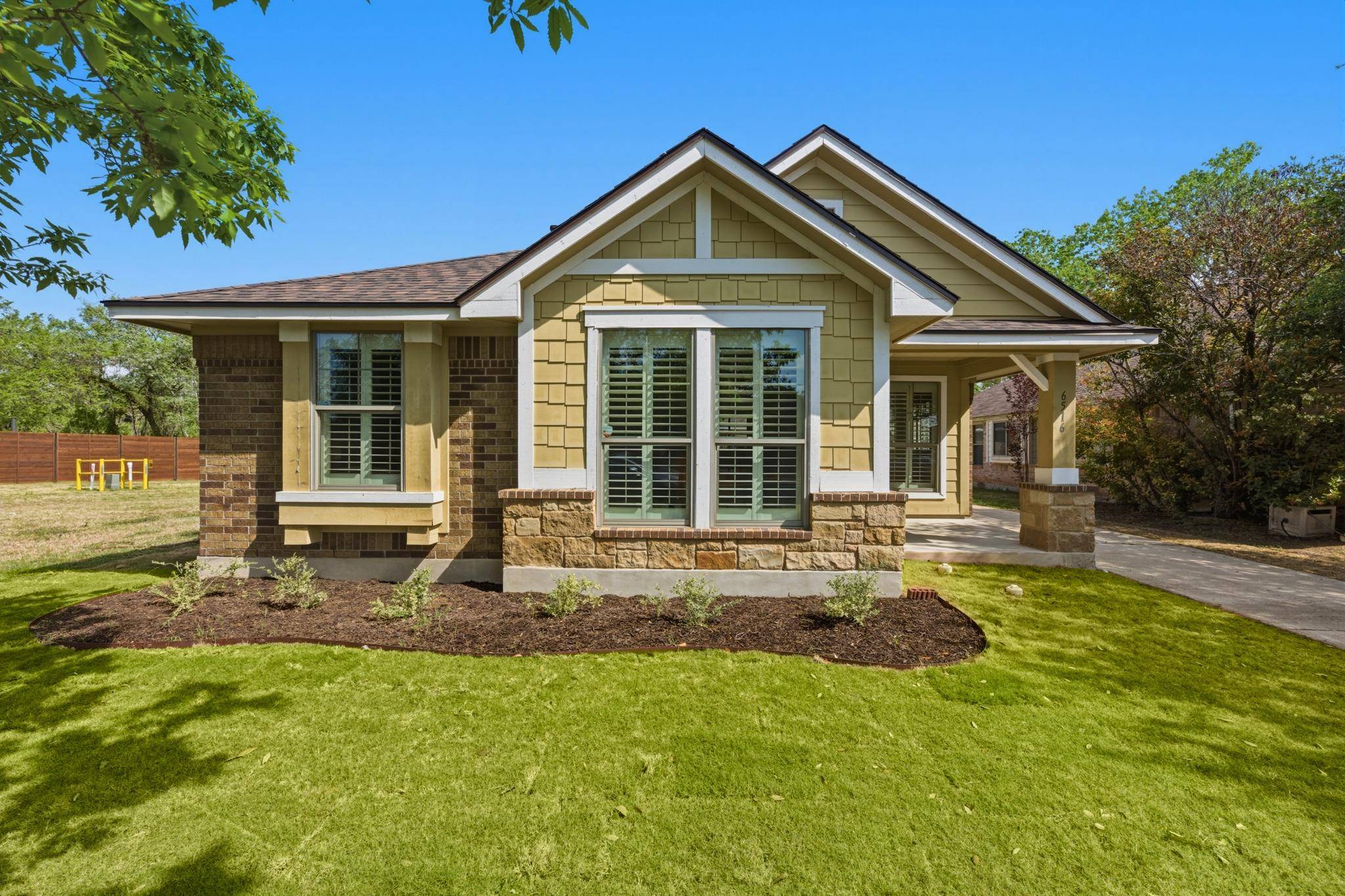 6516 Bay City BND, Austin, TX 78725