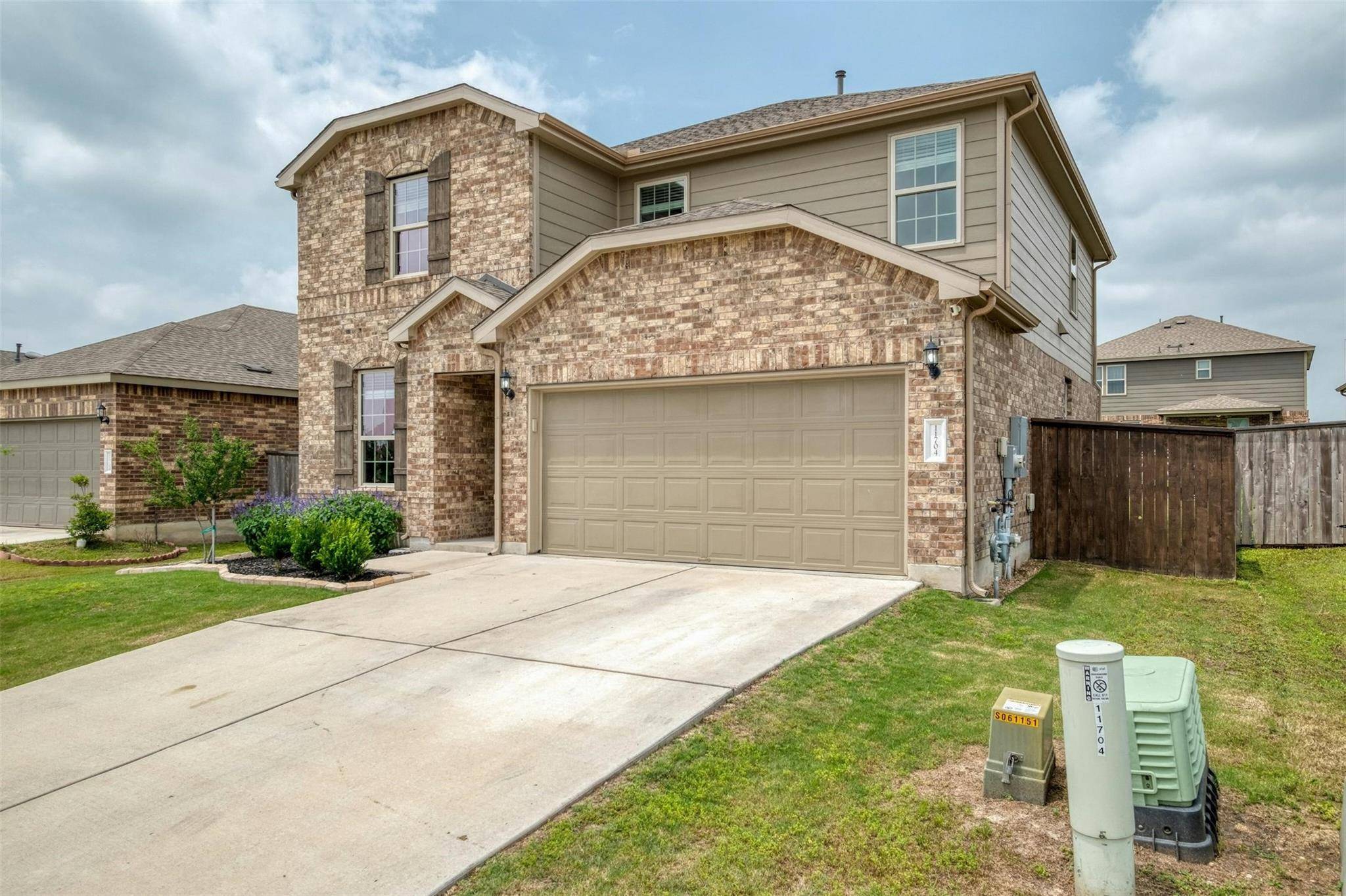 11704 Amber Stream LN, Manor, TX 78653