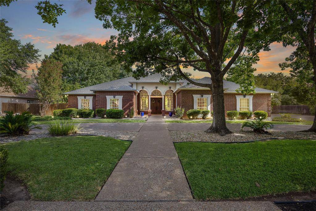 3 Meadow RUN, Round Rock, TX 78664