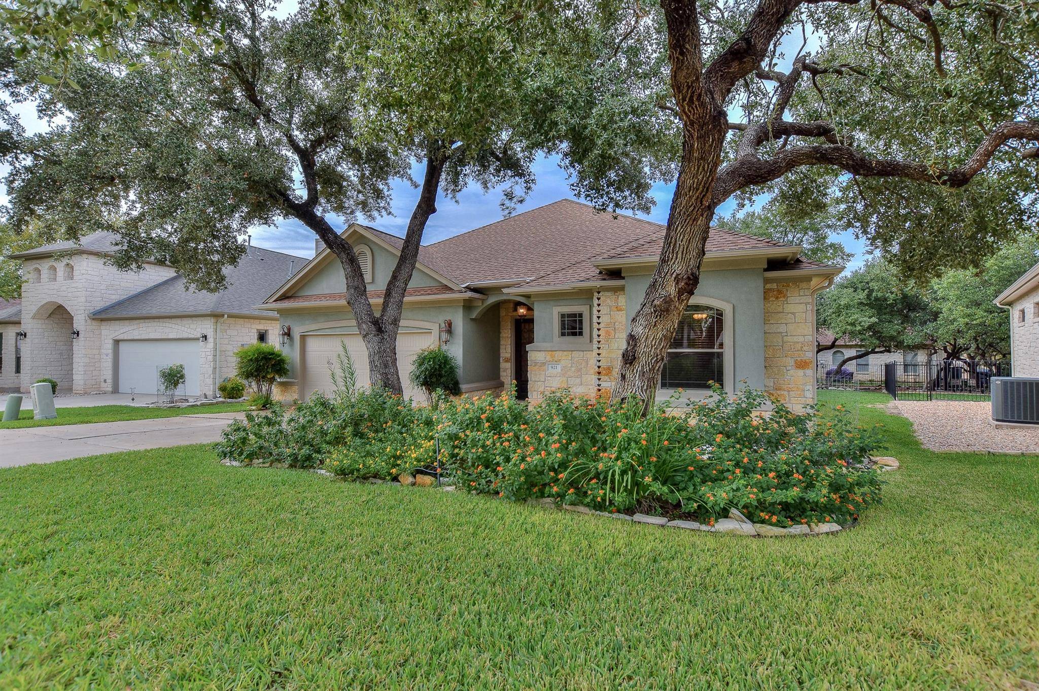 921 River Walk TRL, Georgetown, TX 78633