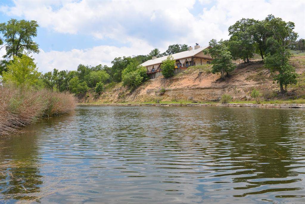 817 Hideaway Ridge LN, Doss, TX 78616
