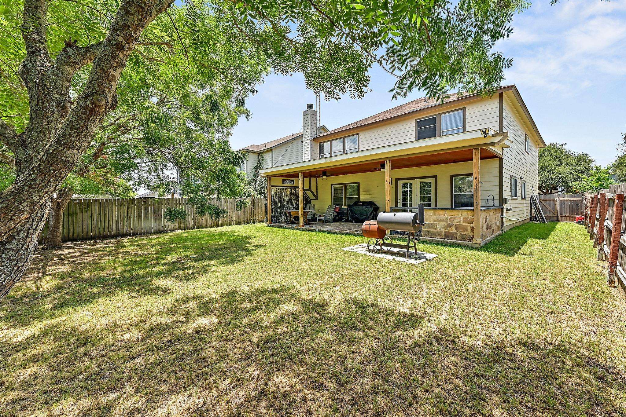 1061 London LN, Georgetown, TX 78626