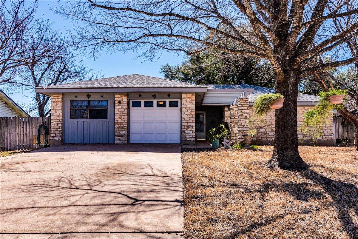 3907 Rolling Hill, Round Rock, TX 78681