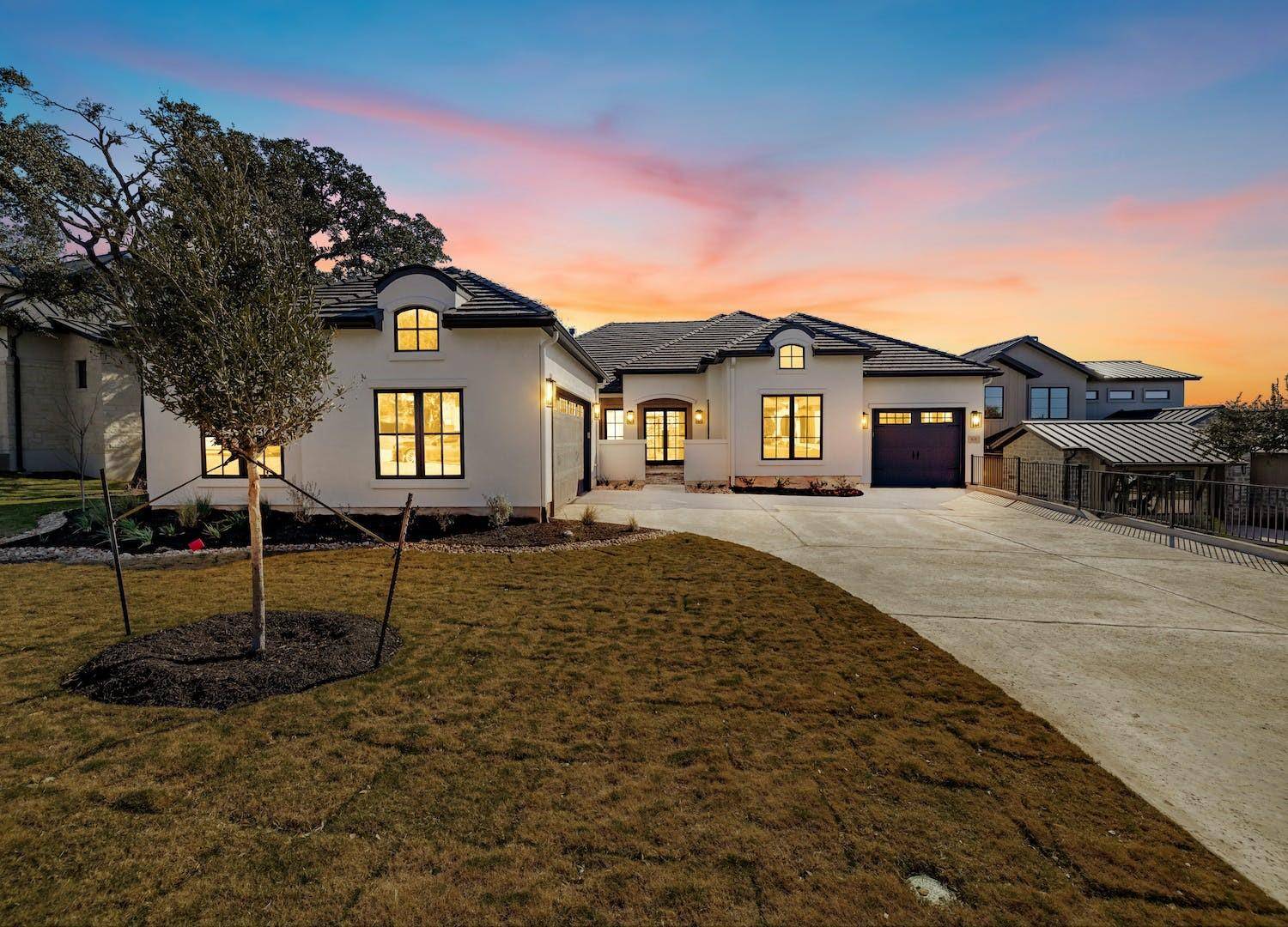 808 Flint Ridge TRL, Georgetown, TX 78628