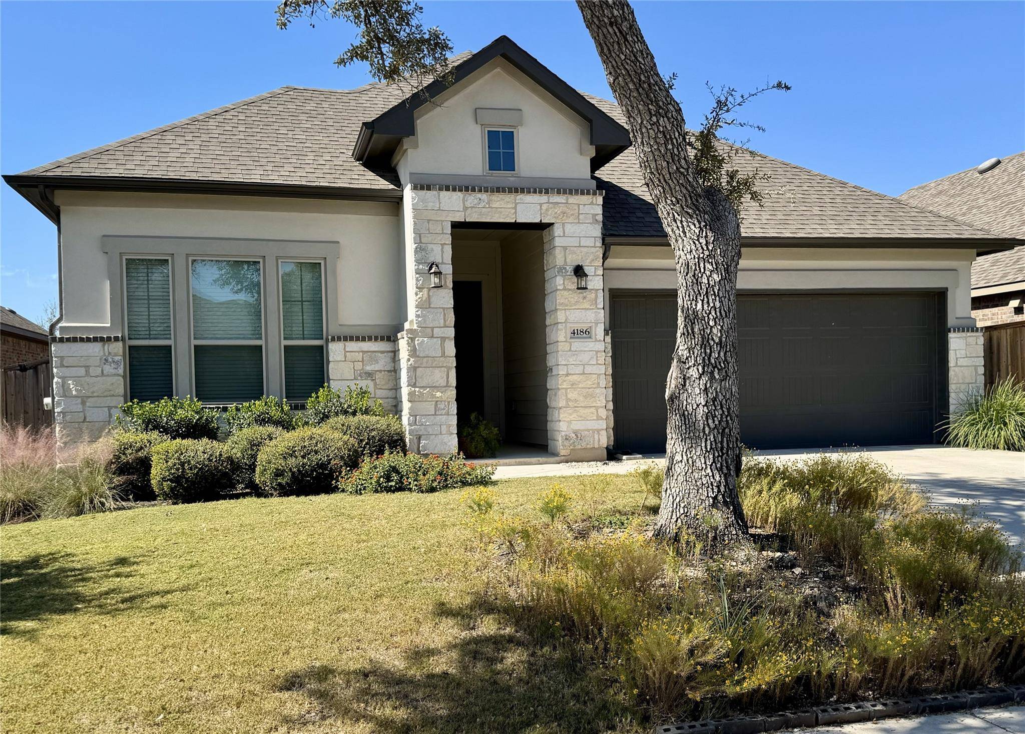 4186 Kingsley Ave, Round Rock, TX 78681