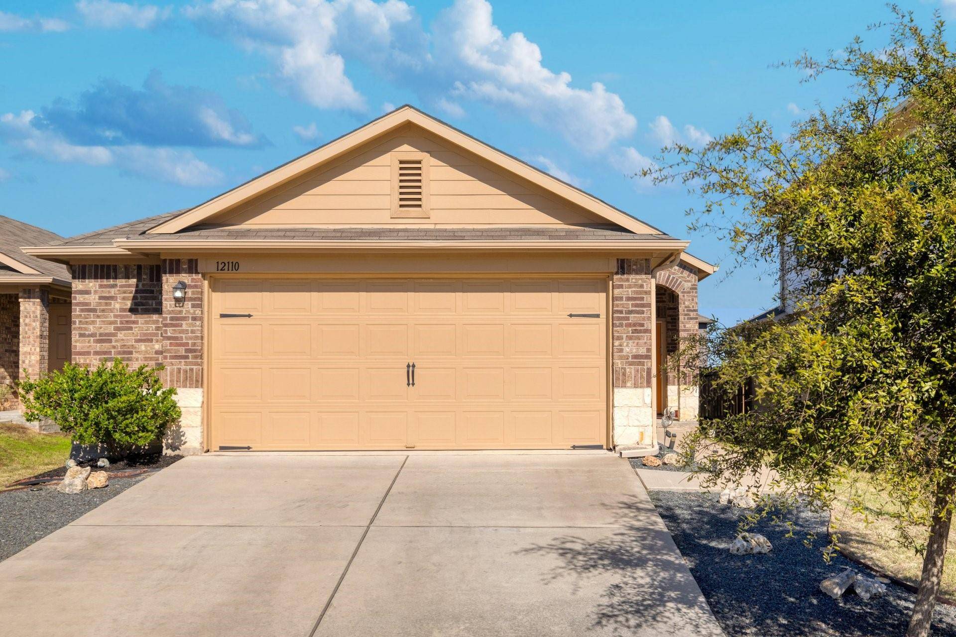 12110 Riprap DR, Manor, TX 78653