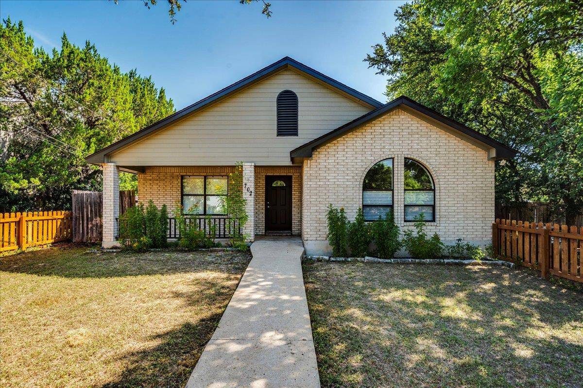 702 Dartmouth Ave, San Marcos, TX 78666
