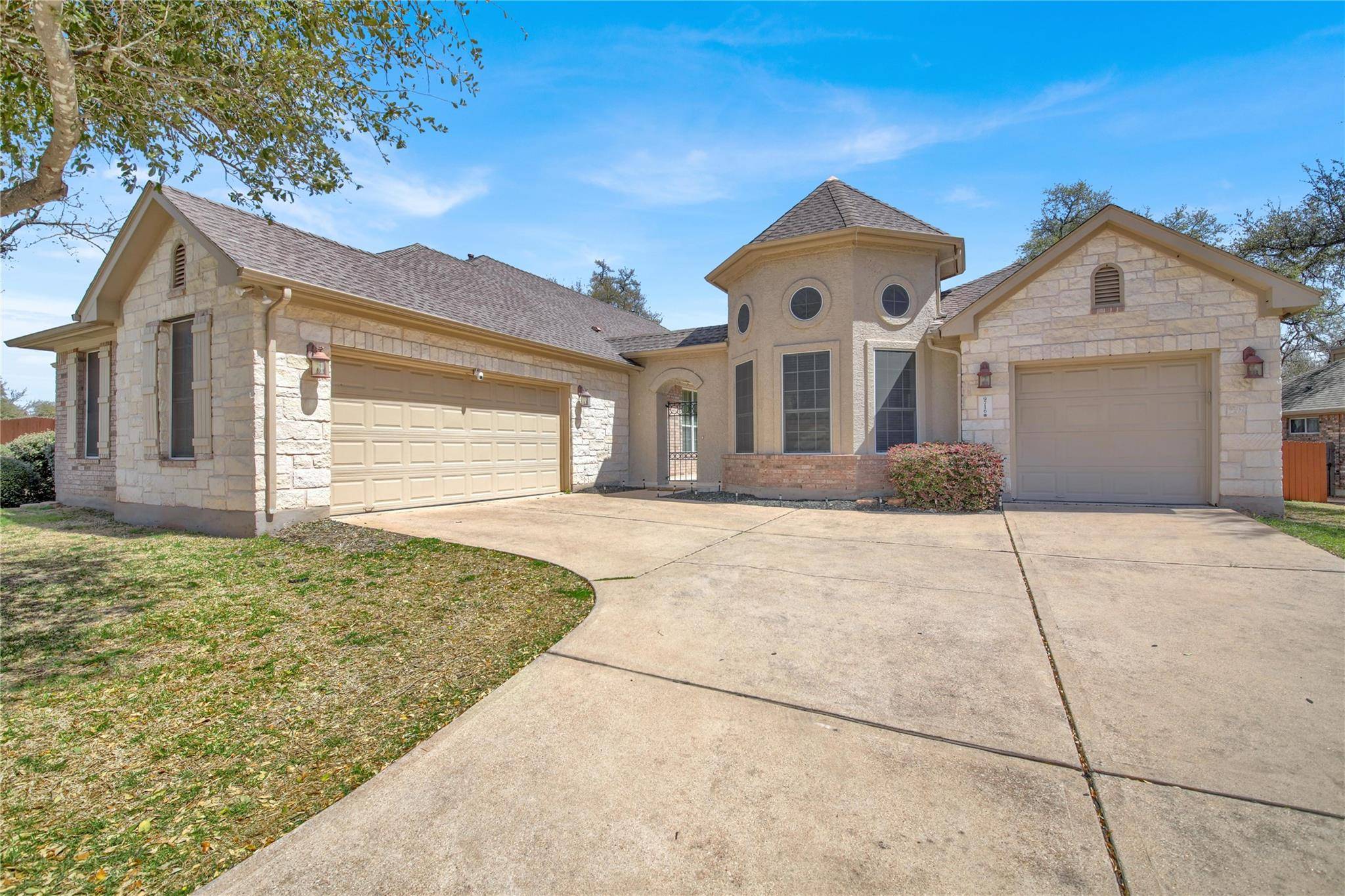 9716 Spanish Wells DR, Austin, TX 78717