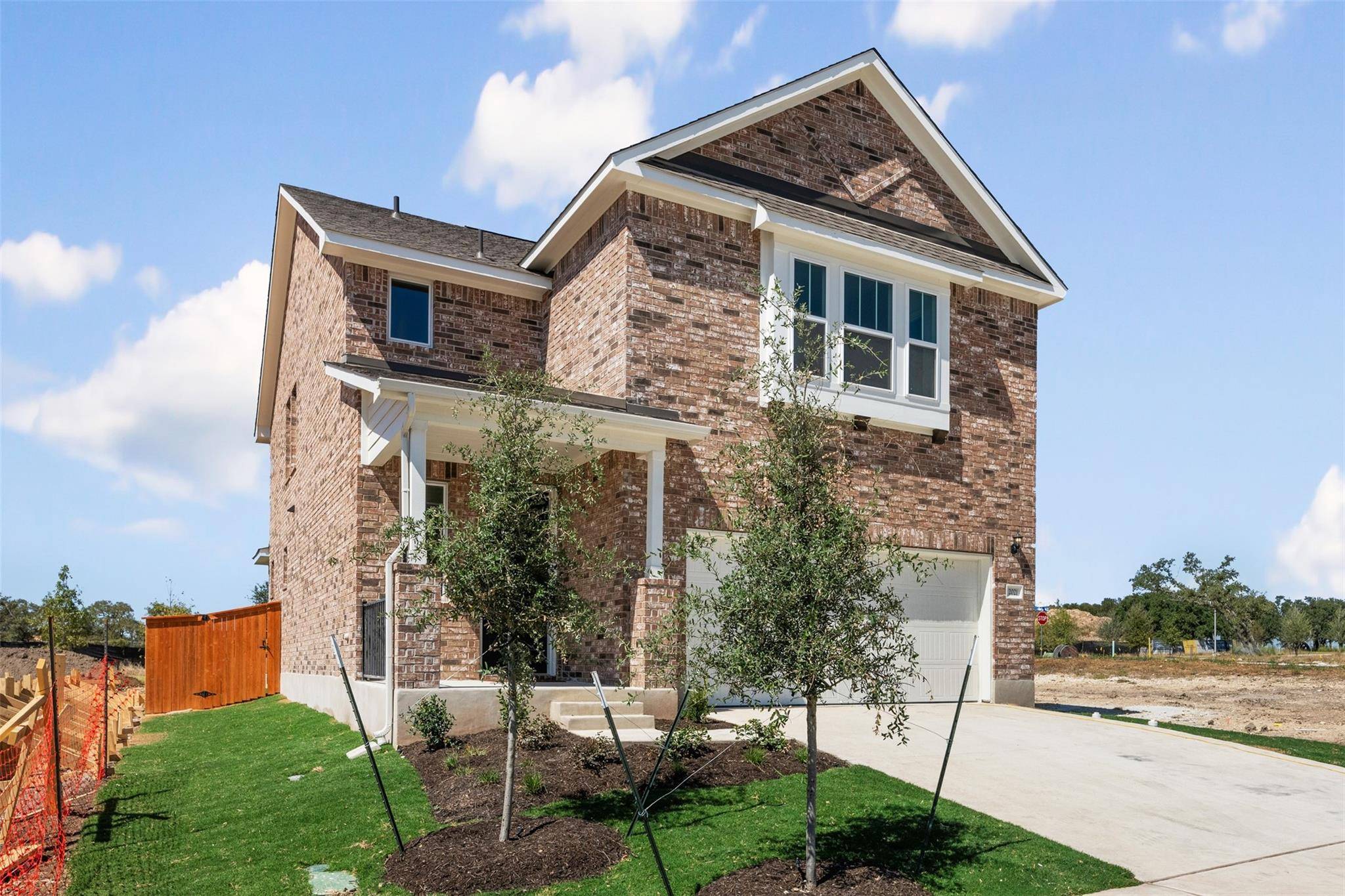 2021 Fannie RD, Georgetown, TX 78633