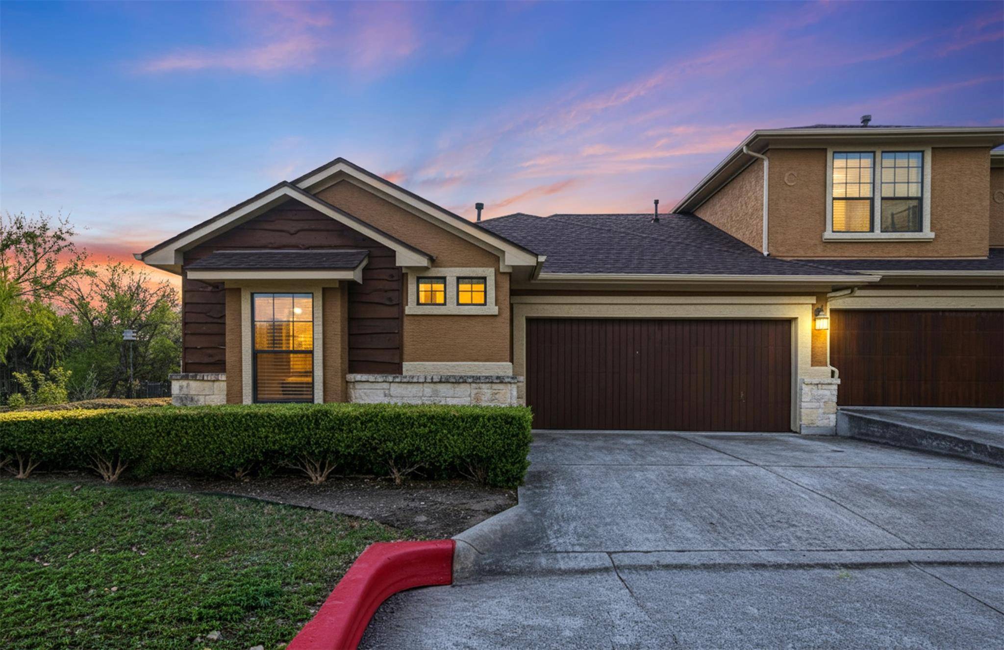 6705 Covered Bridge DR #8, Austin, TX 78736