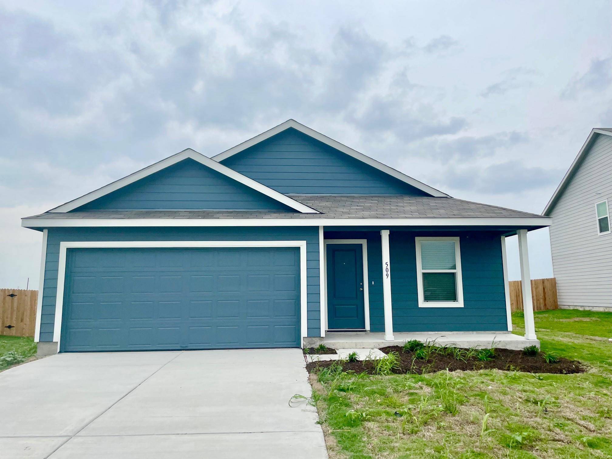 509 Tabitha LN, Holland, TX 76534