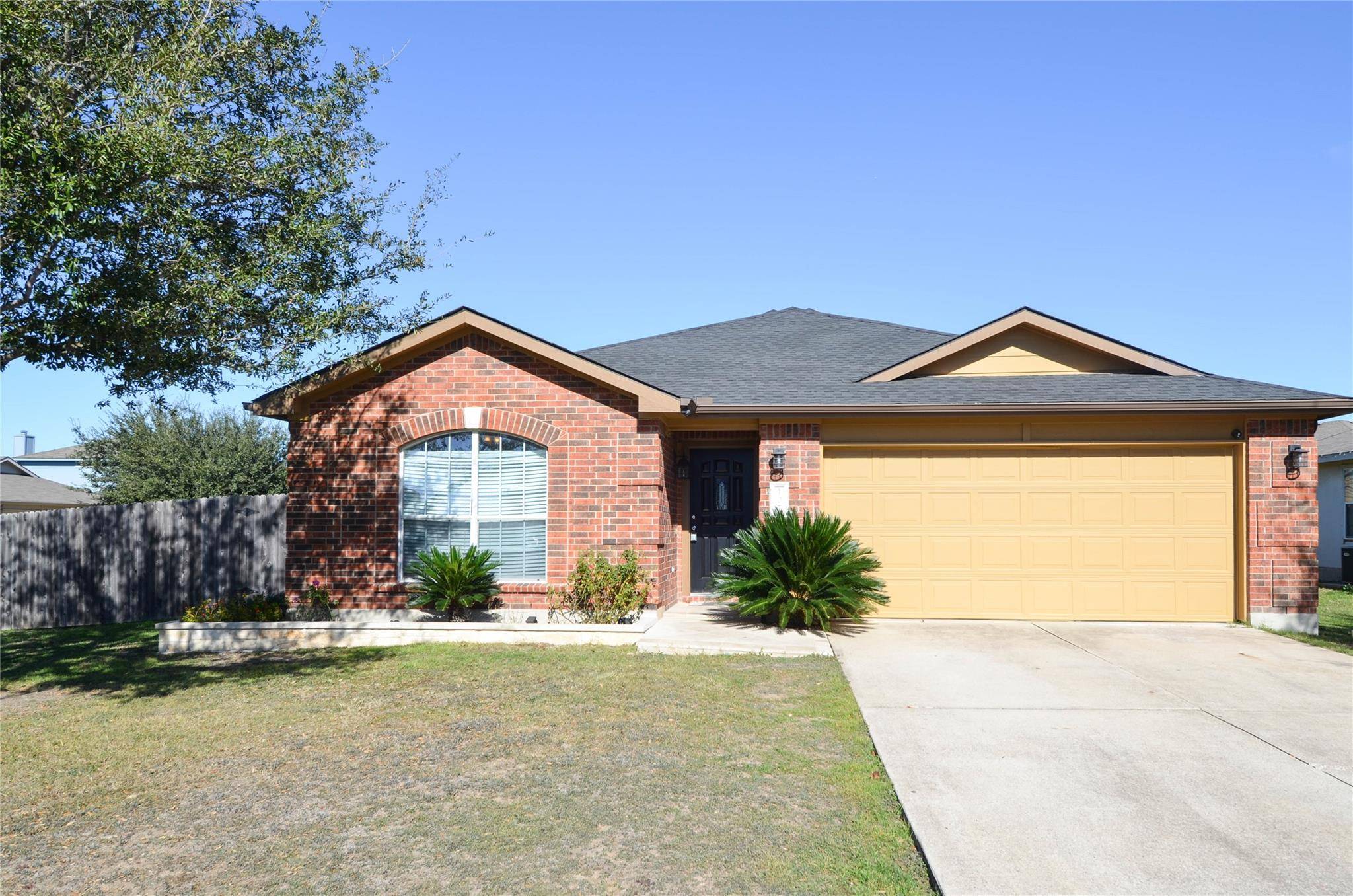107 Adamae LN, Hutto, TX 78634