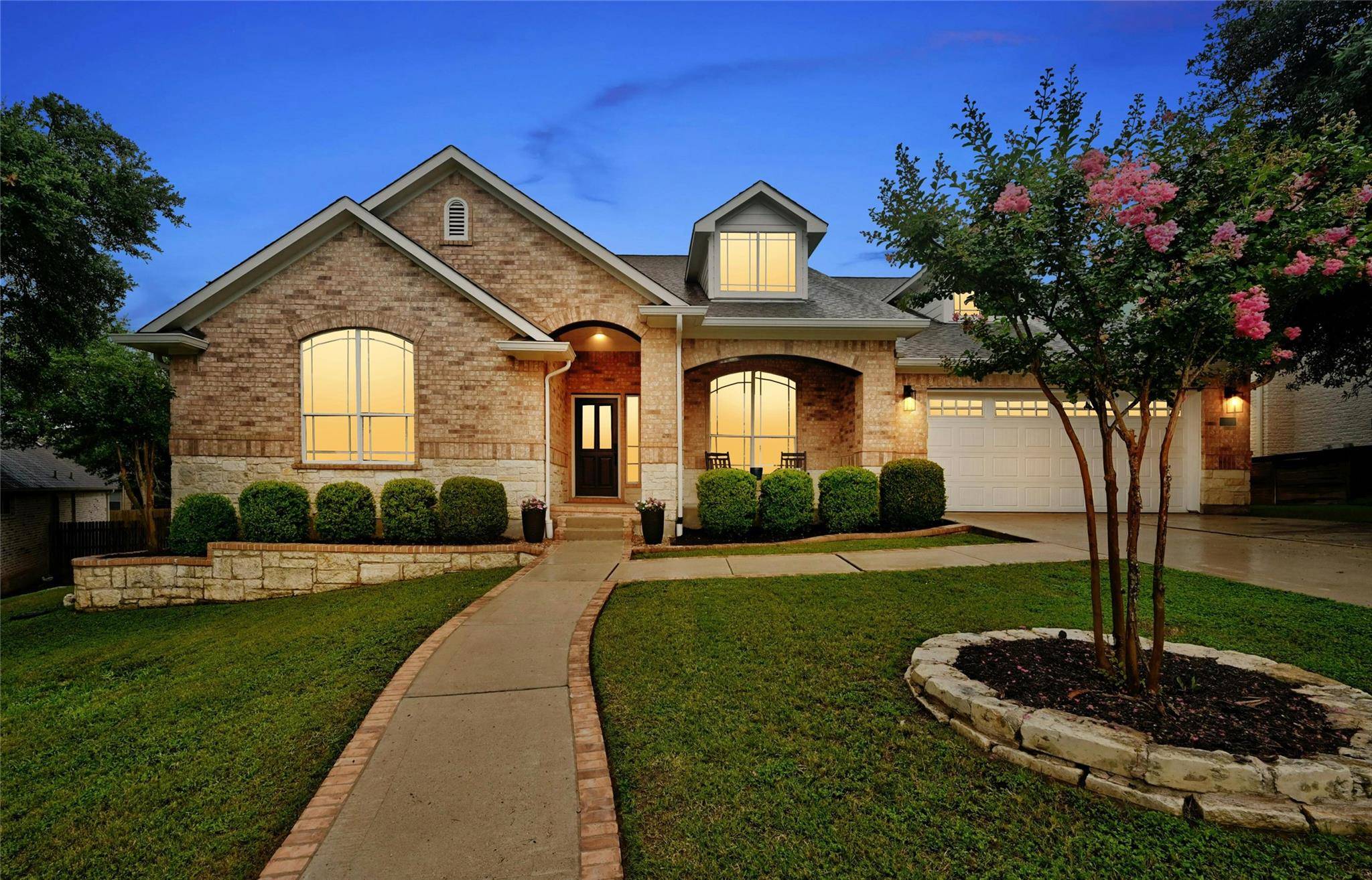 160 Oxford CT, Austin, TX 78737