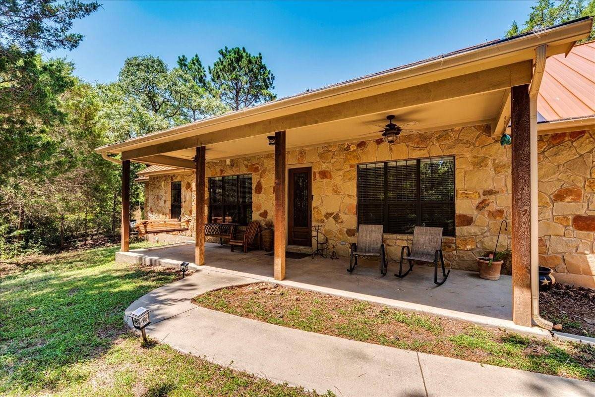 127 Keaau CT, Bastrop, TX 78602