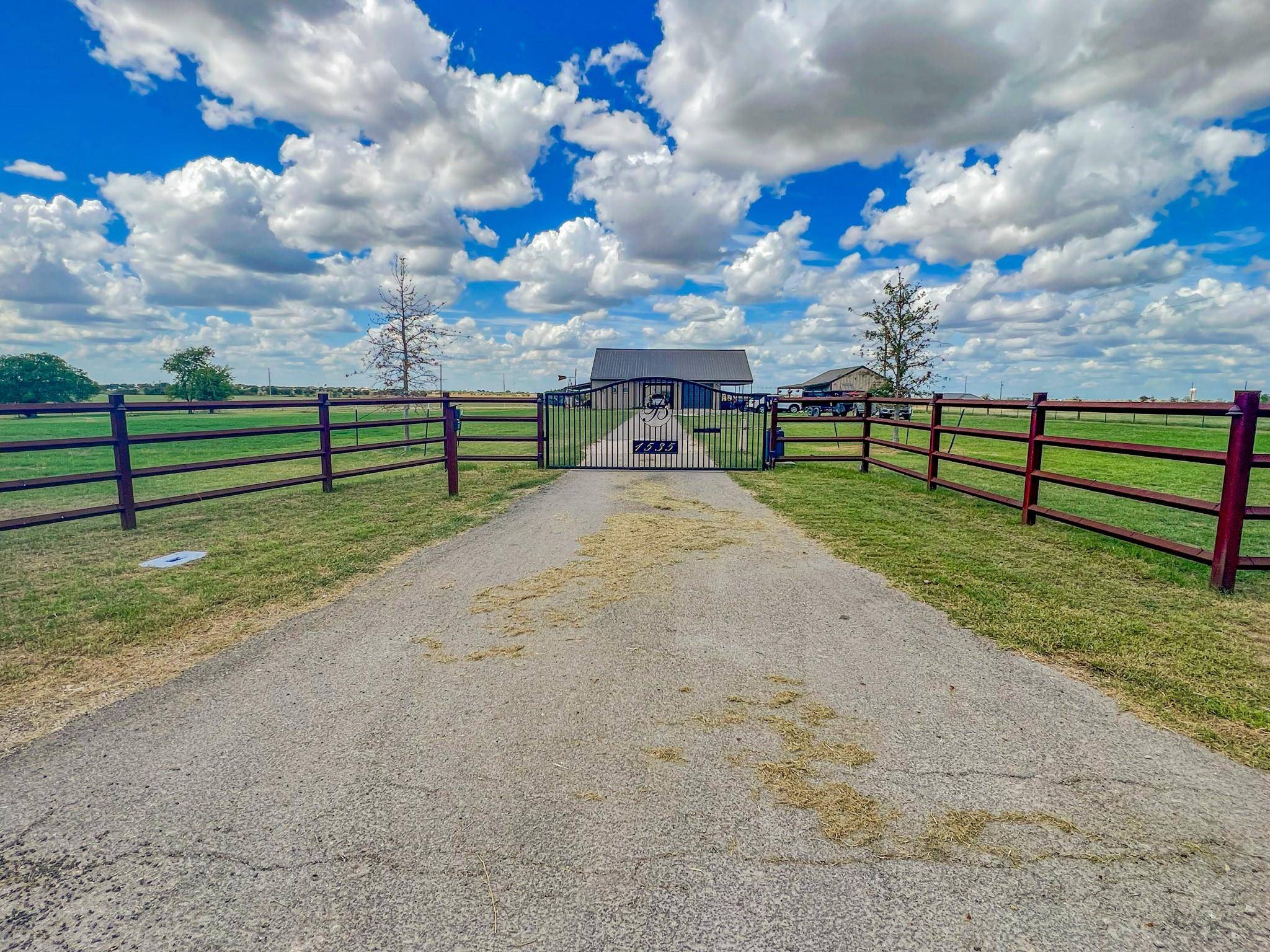 1535 County Road 311, Jarrell, TX 76537