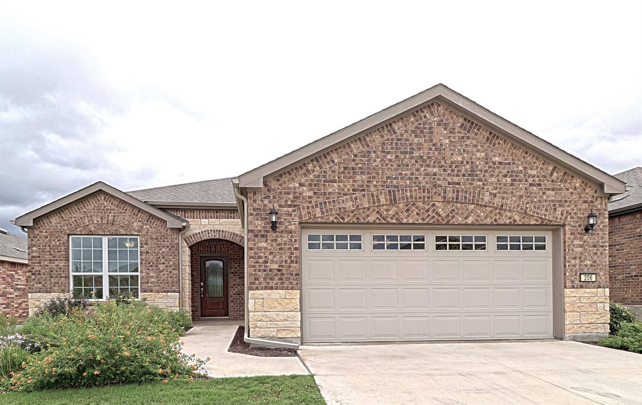 206 Hanging Star LN, Georgetown, TX 78633