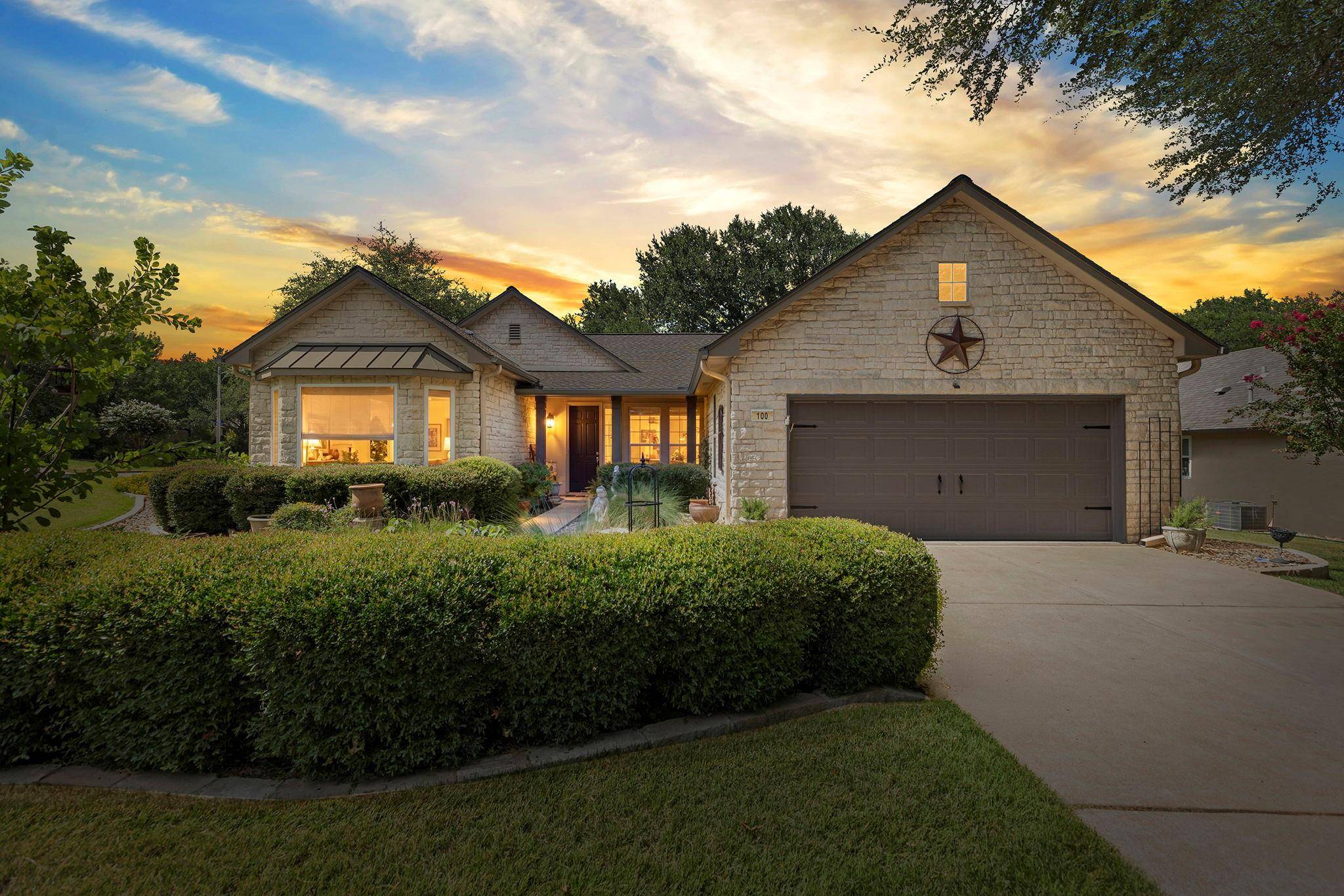 100 Enchanted DR, Georgetown, TX 78633