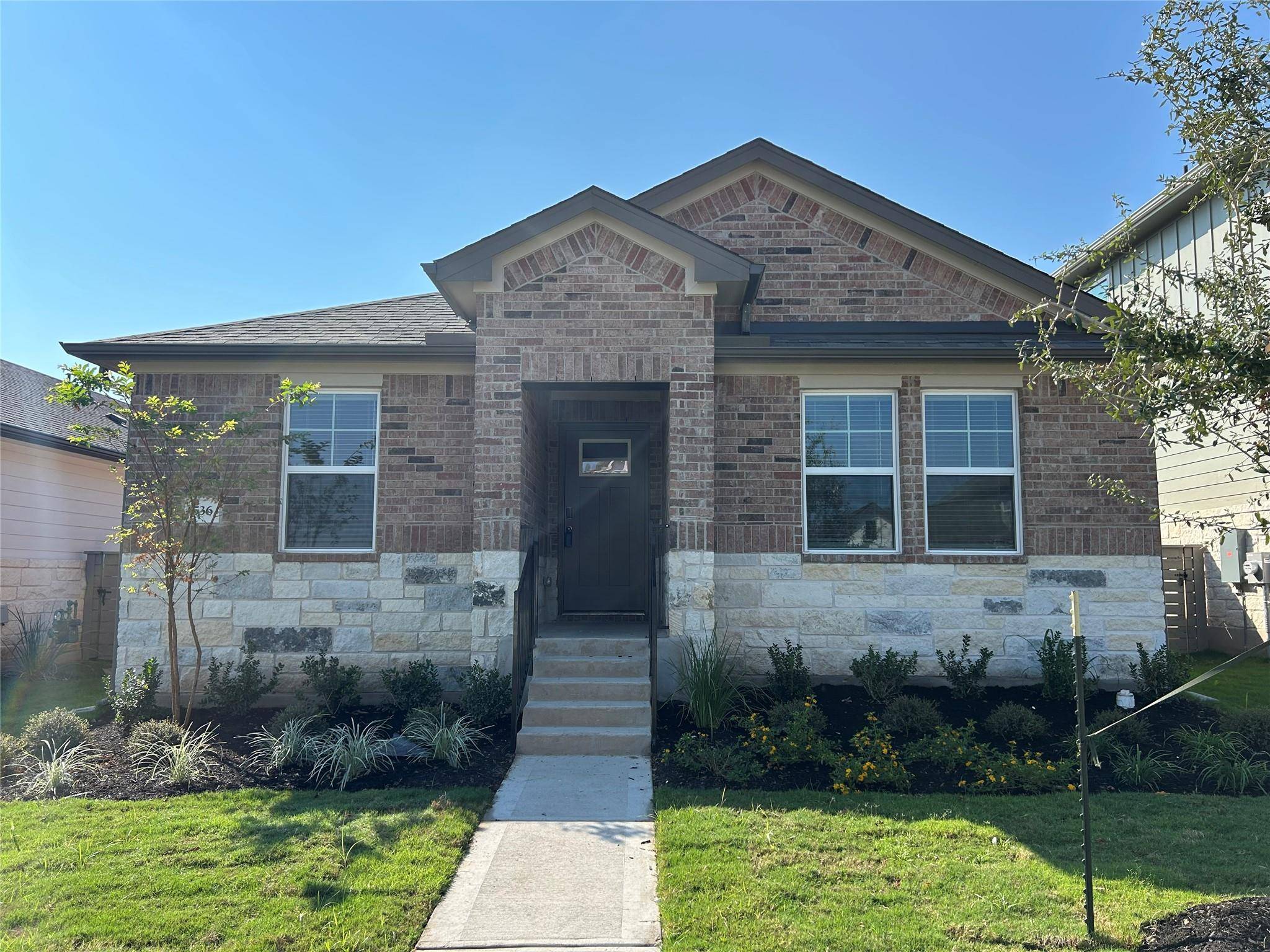 536 Bloomington LOOP, Hutto, TX 78634