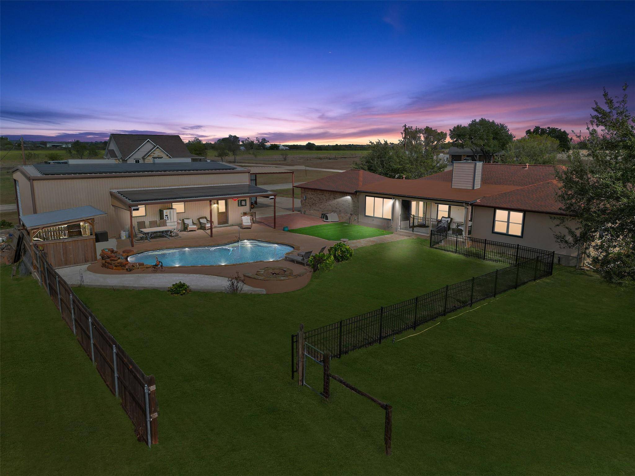 782 Santa Clara LOOP, Marion, TX 78124