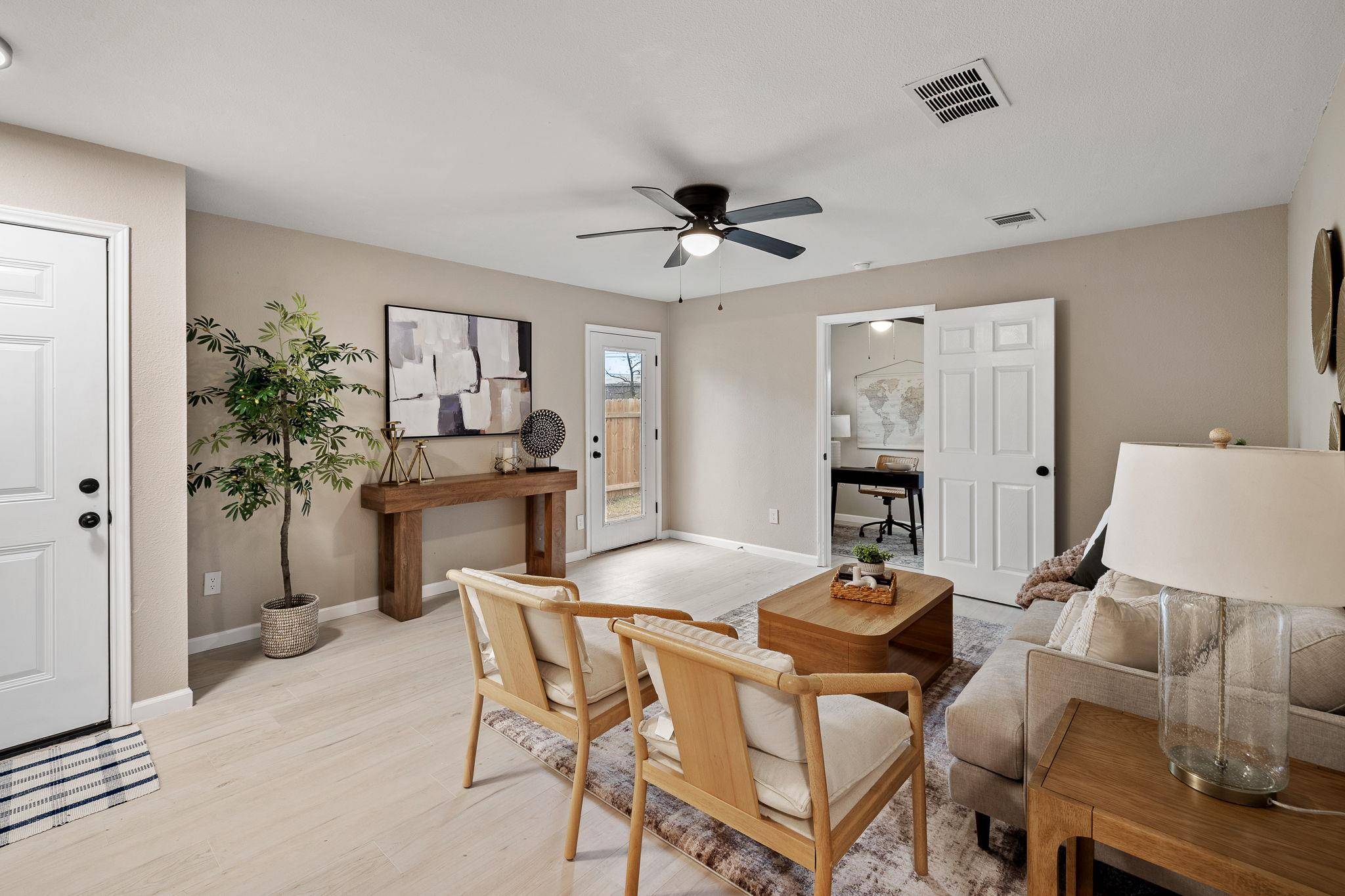 2034 Buckley LN, Round Rock, TX 78664