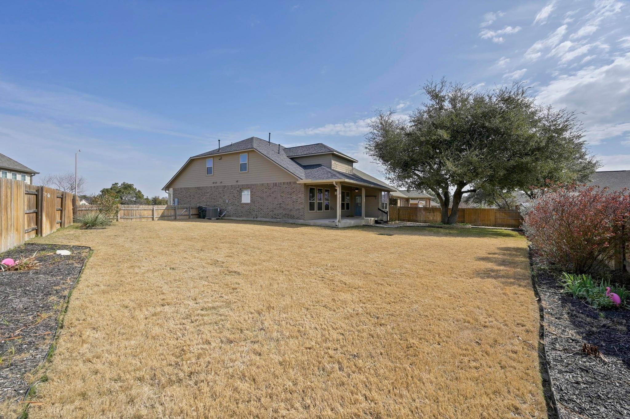 312 Beretta CIR, Georgetown, TX 78628