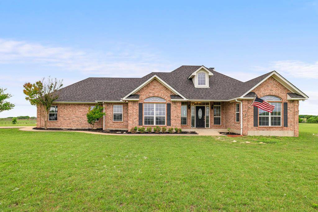1566 Raby RD, Bruceville-eddy, TX 76524