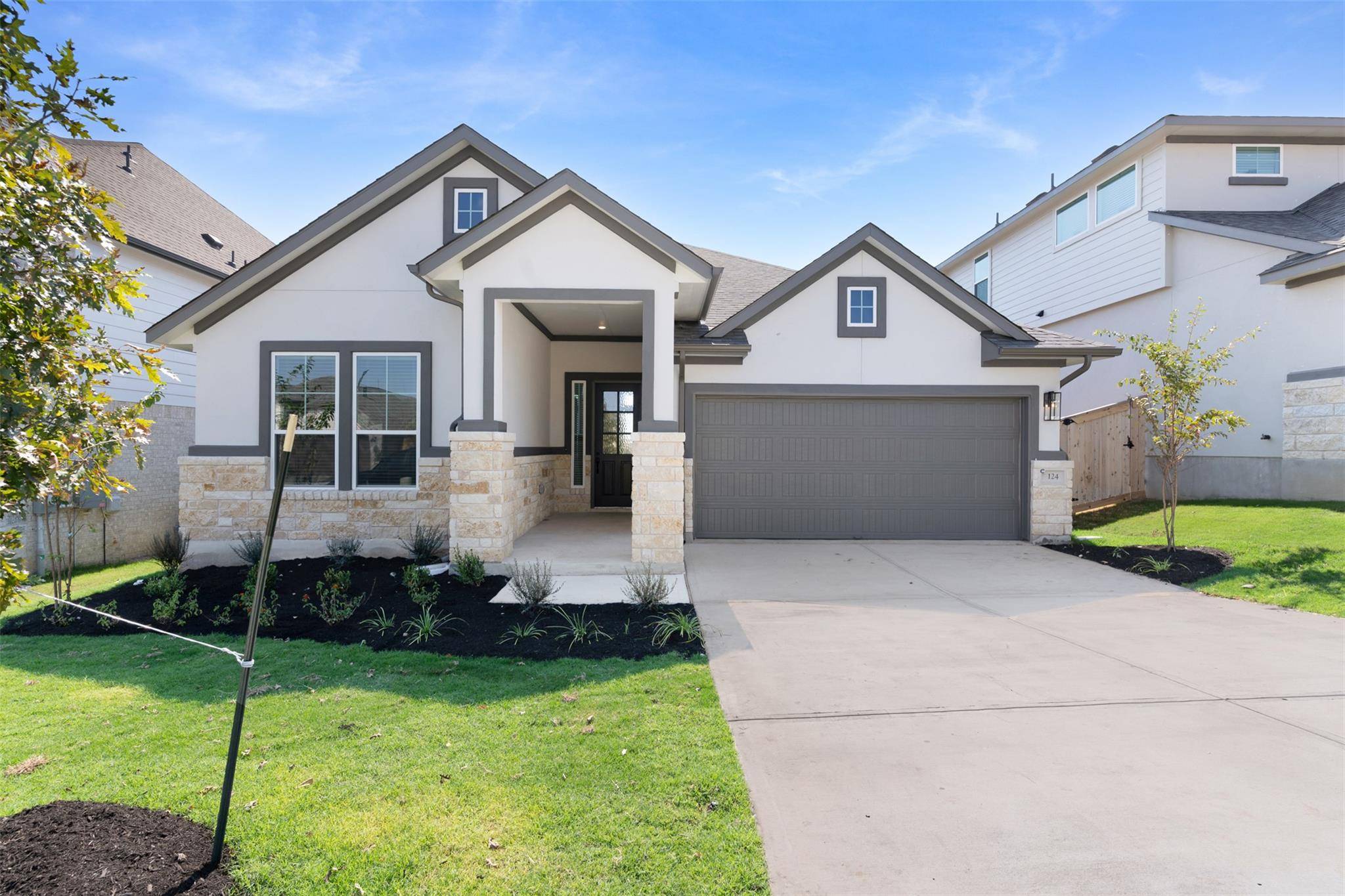 124 Basketflower LN, Georgetown, TX 78633