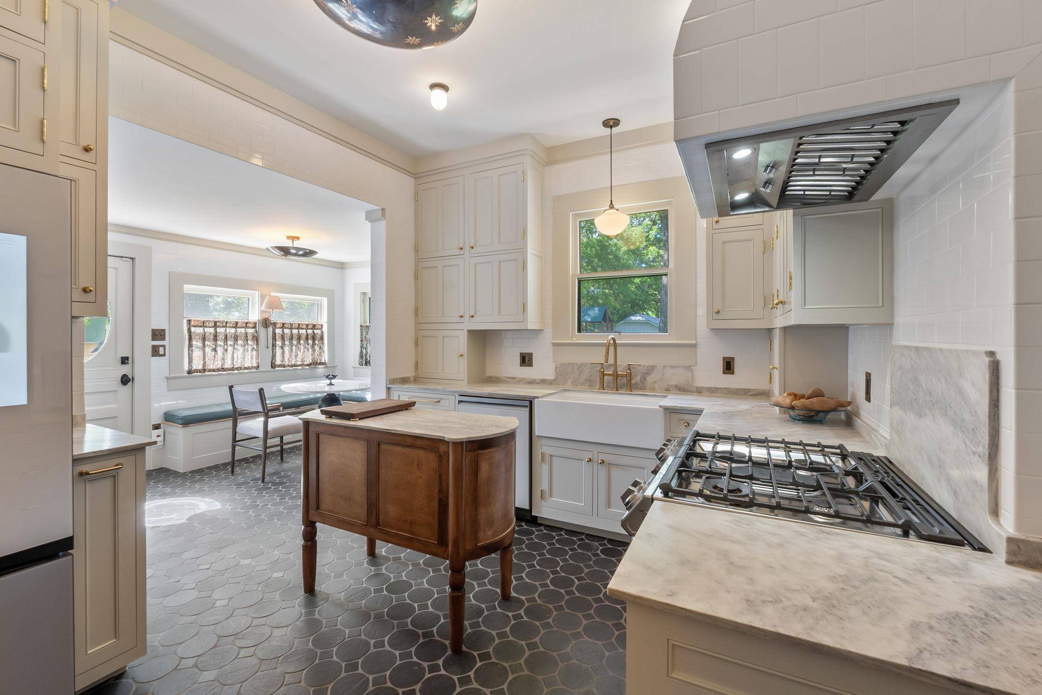 1250 S Main ST, Georgetown, TX 78626