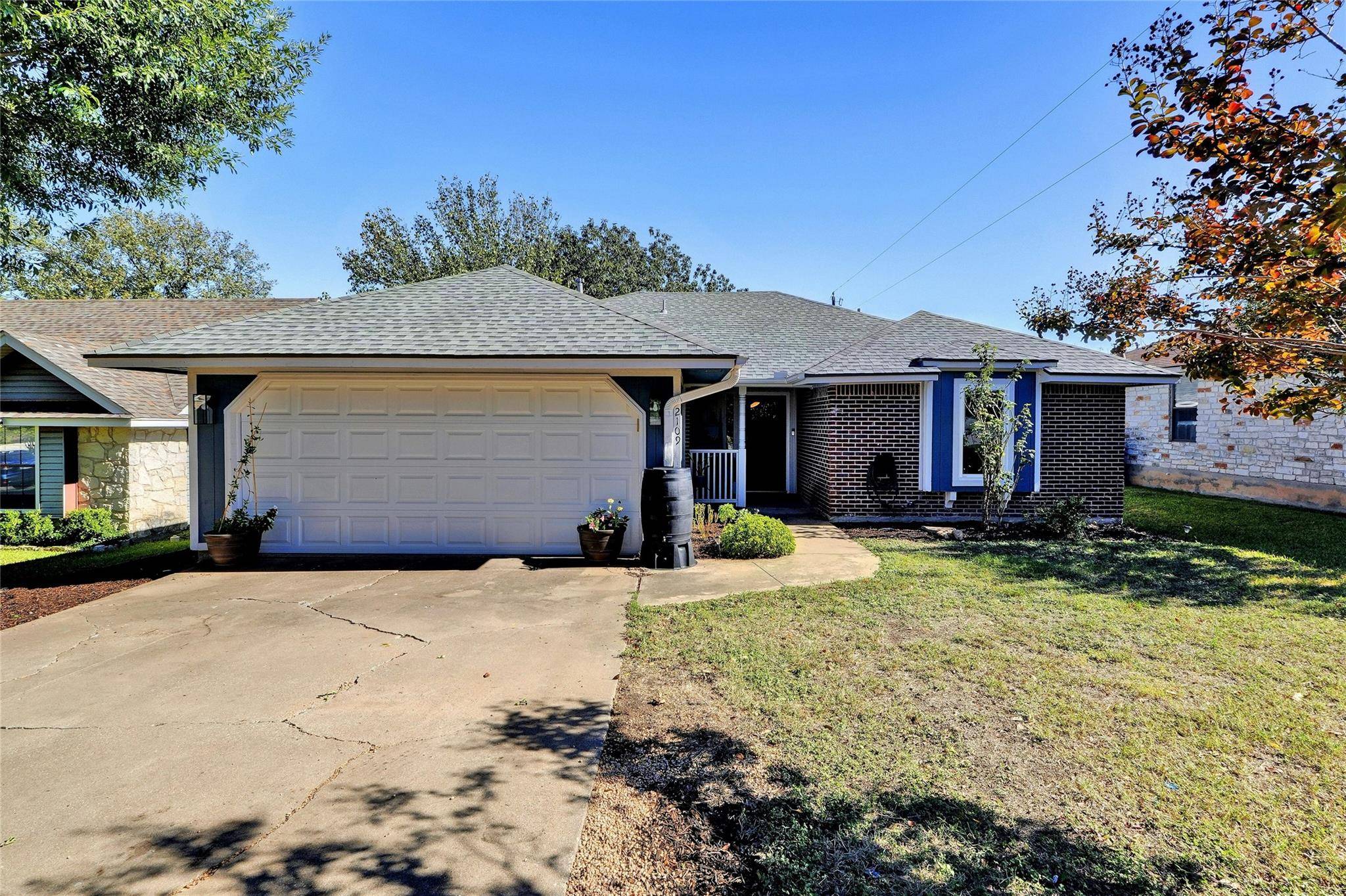 2109 Dry Creek DR, Round Rock, TX 78681