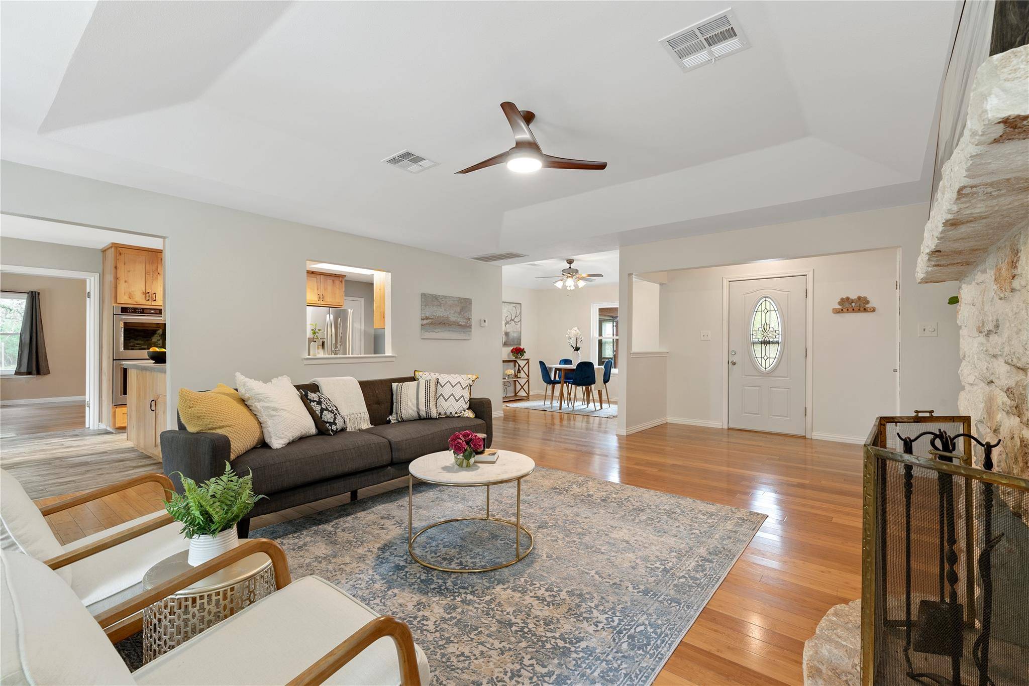 102 Tonkawa CV, Kyle, TX 78640