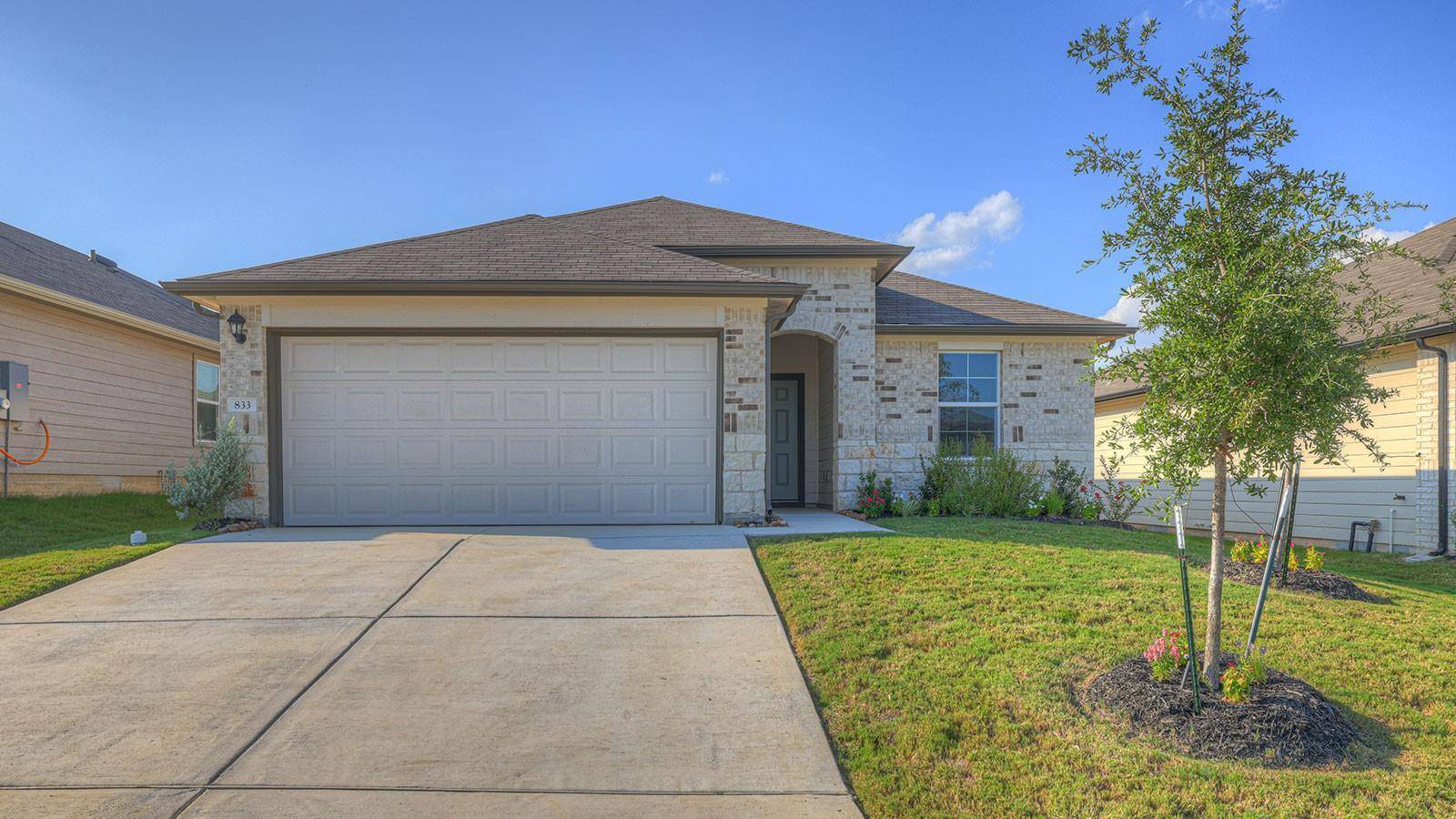 833 BAHIA PL, Seguin, TX 78155