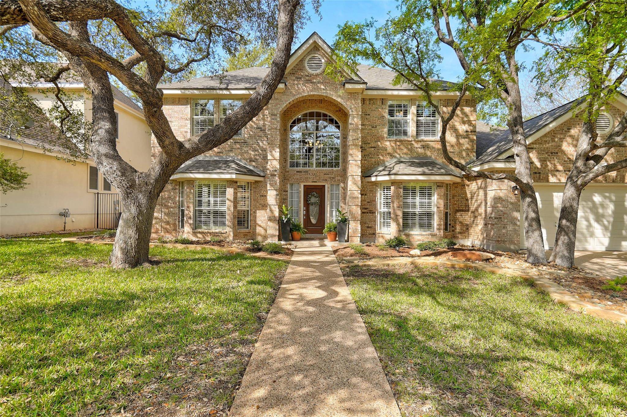 307 Ridge Run DR, Georgetown, TX 78628