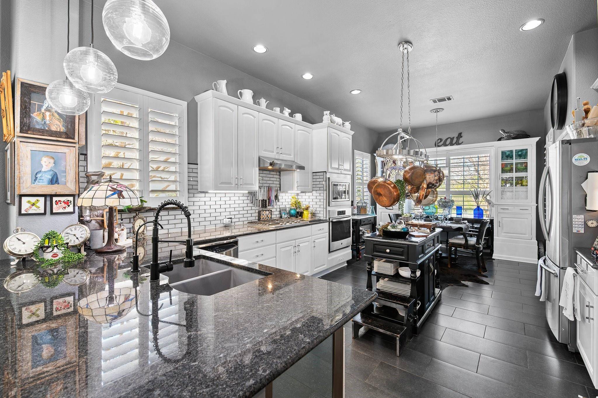 722 Texas DR, Georgetown, TX 78633