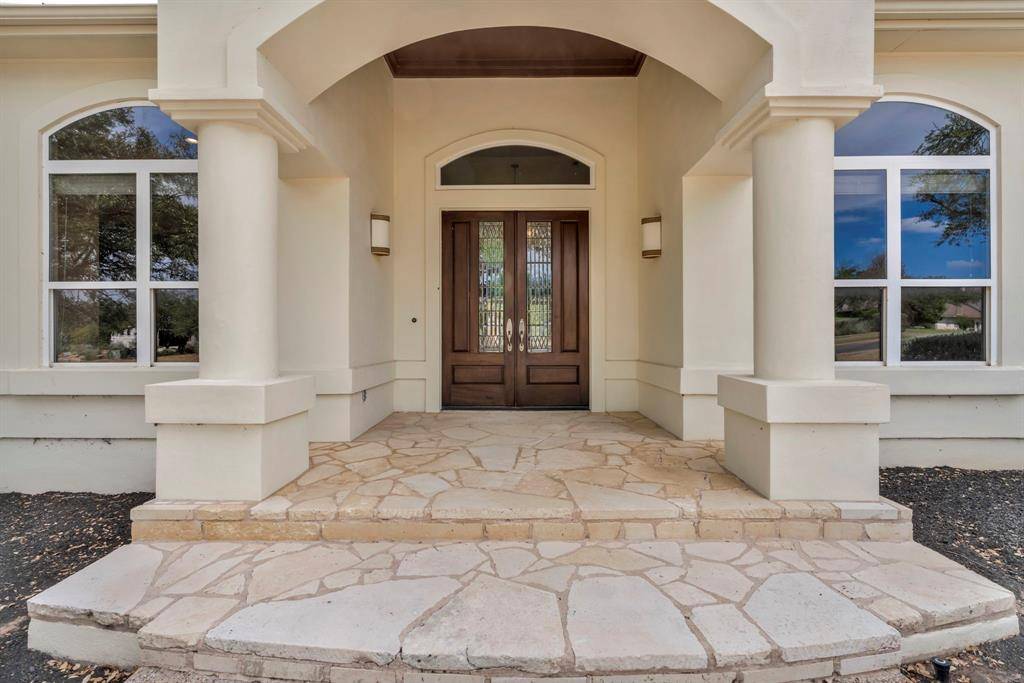 26801 Founders PL, Spicewood, TX 78669