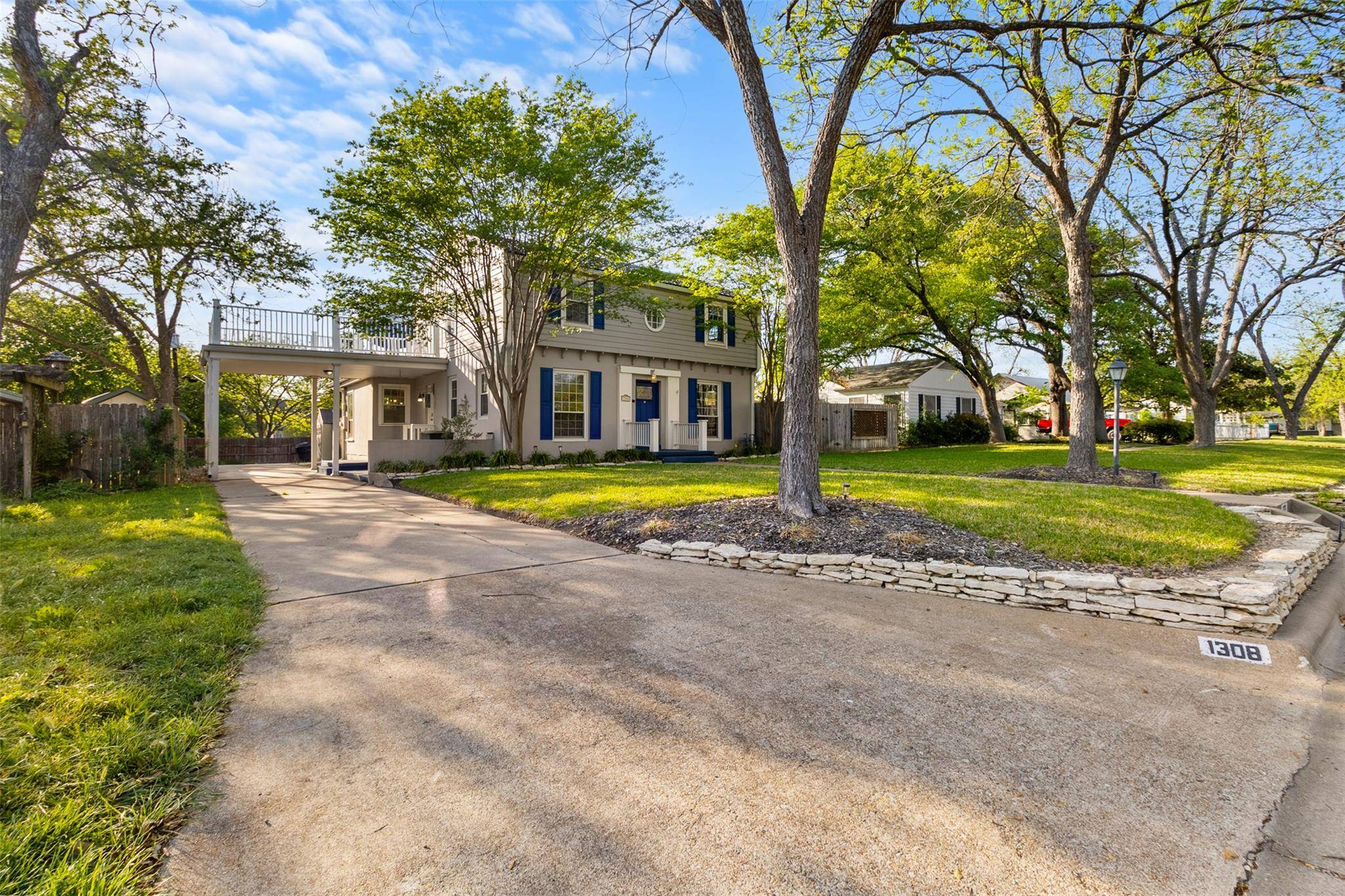 1308 N 13th ST, Temple, TX 76501
