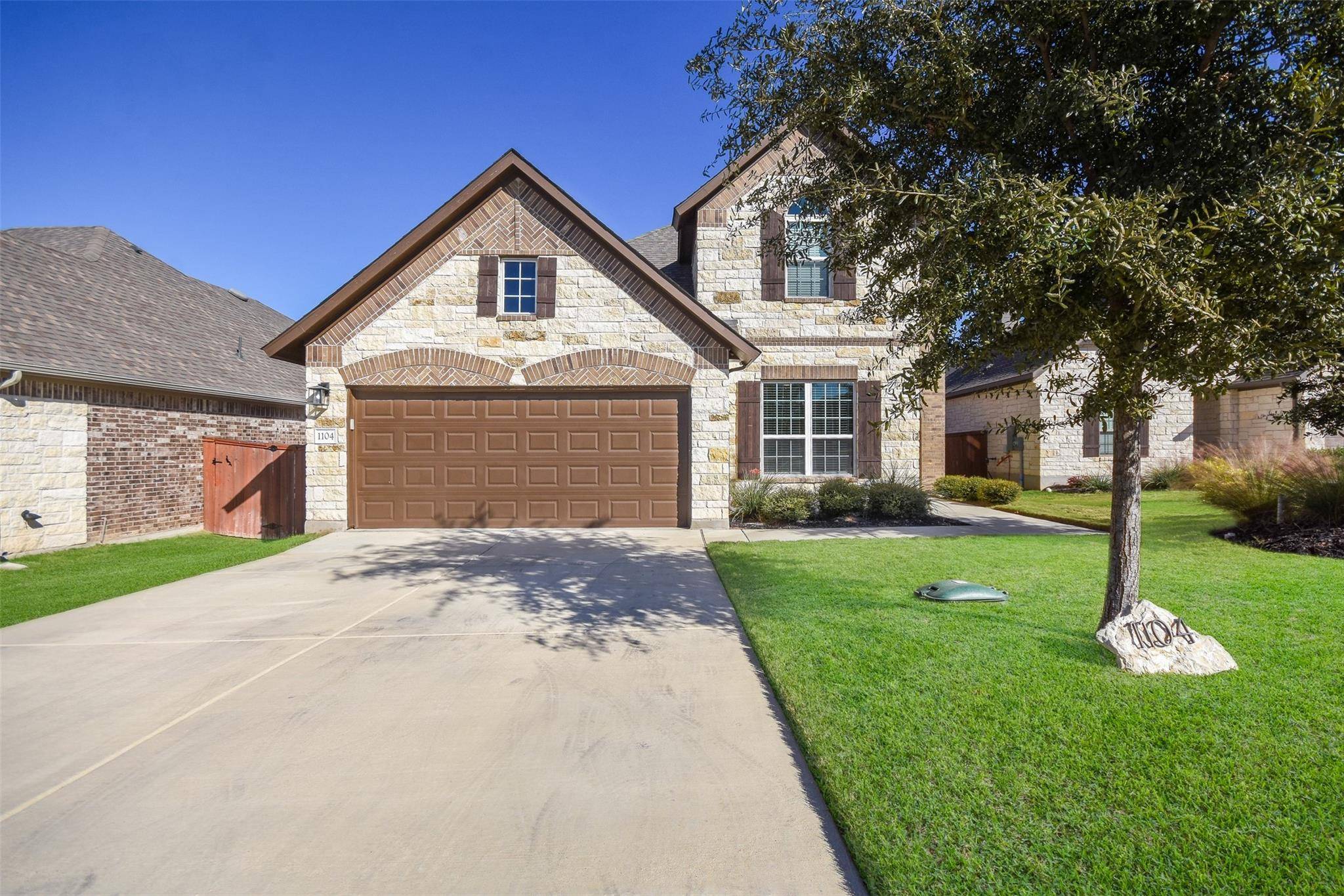 1104 Highland Ridge RD, Georgetown, TX 78628