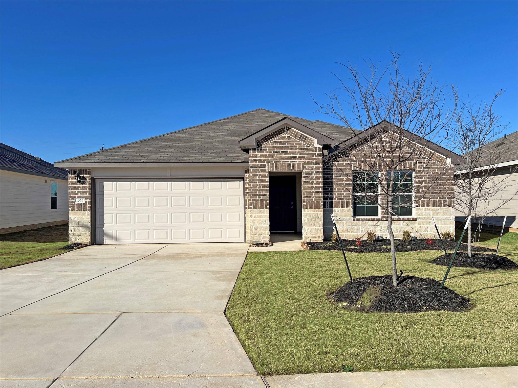 1053 CHACHALACA CT, Seguin, TX 78155